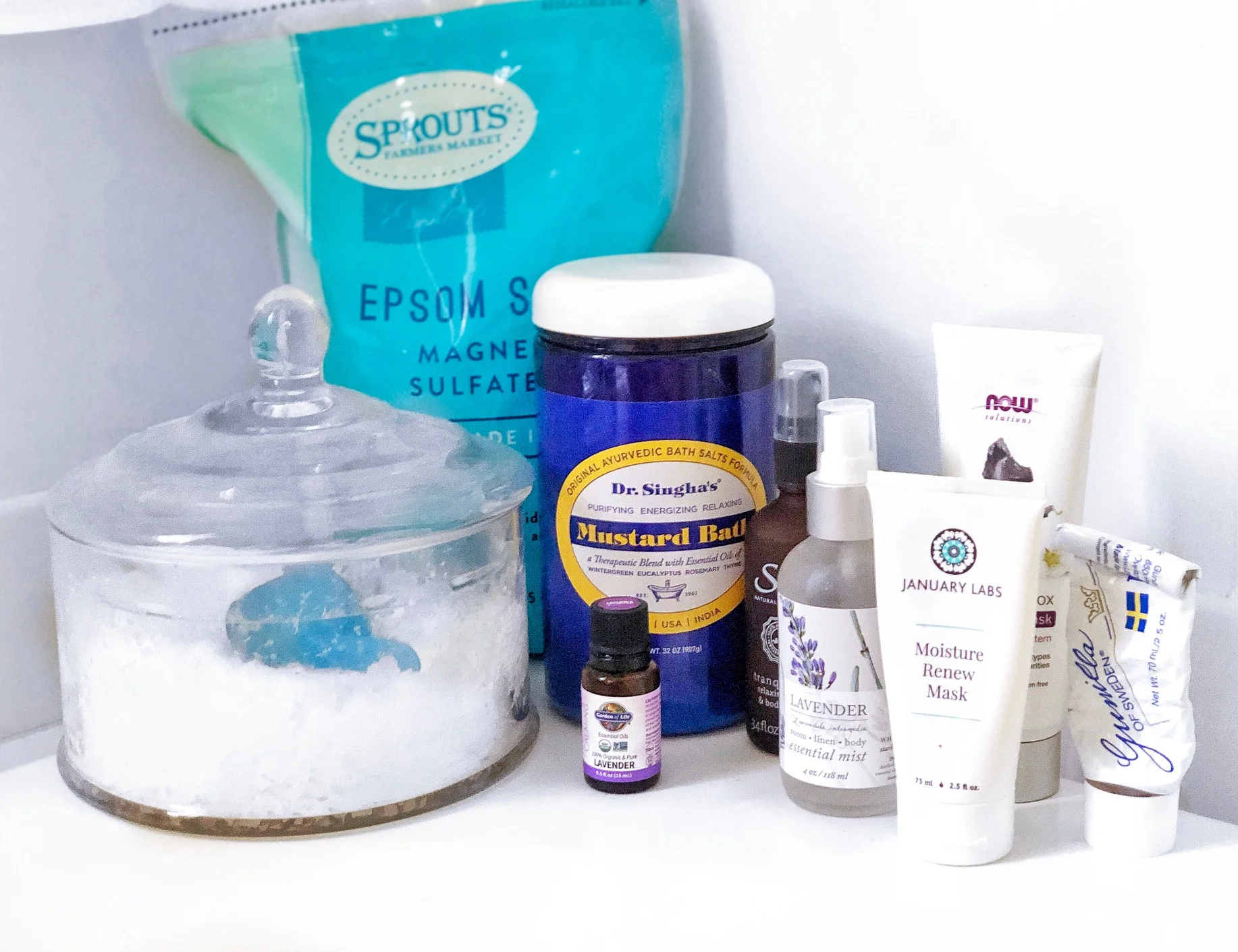 I LOVE BATHS! || Two Detox Bath "Recipes"