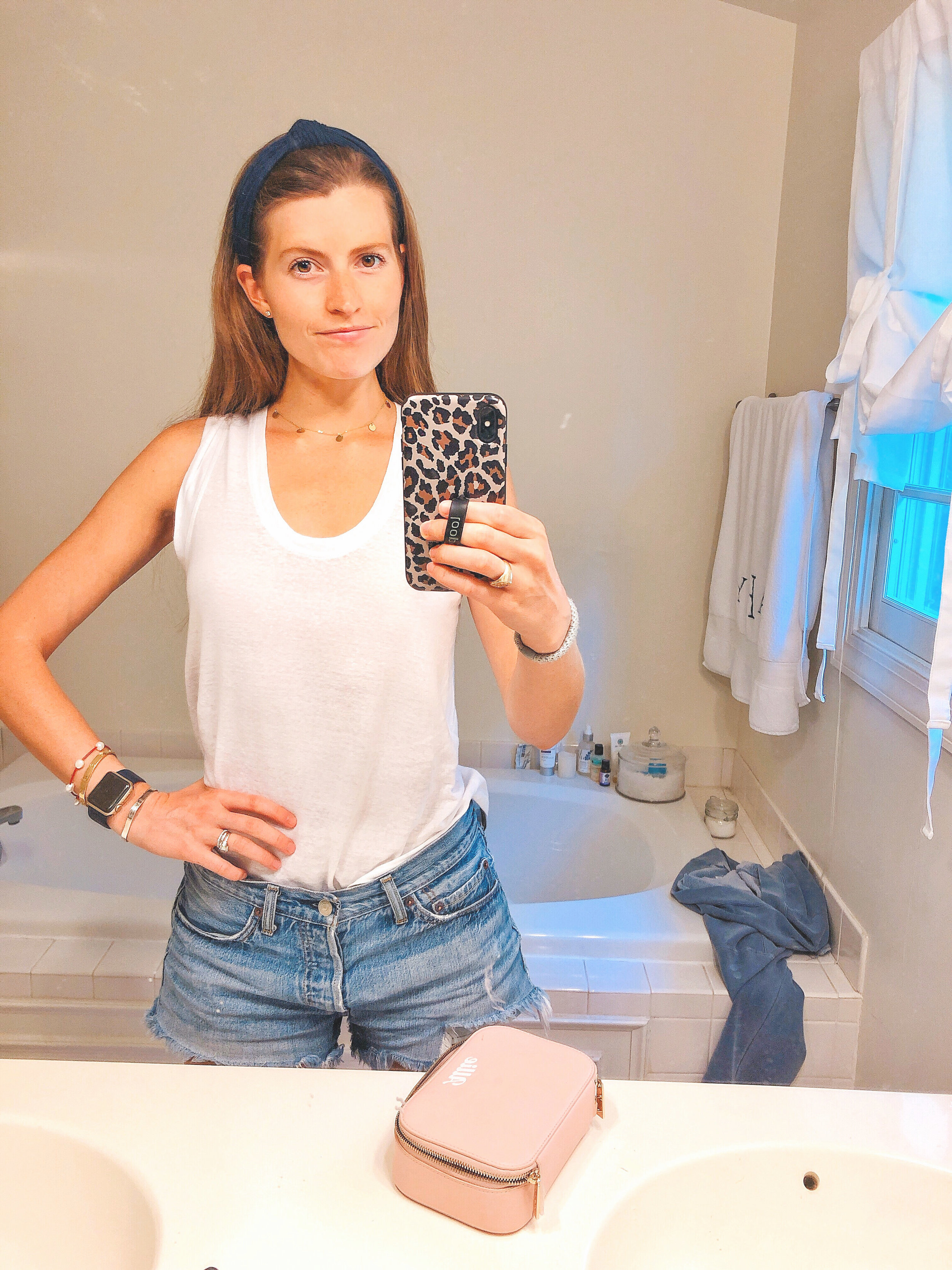 Spray Tan Tips: How to Get The Most Out of Your Bronze