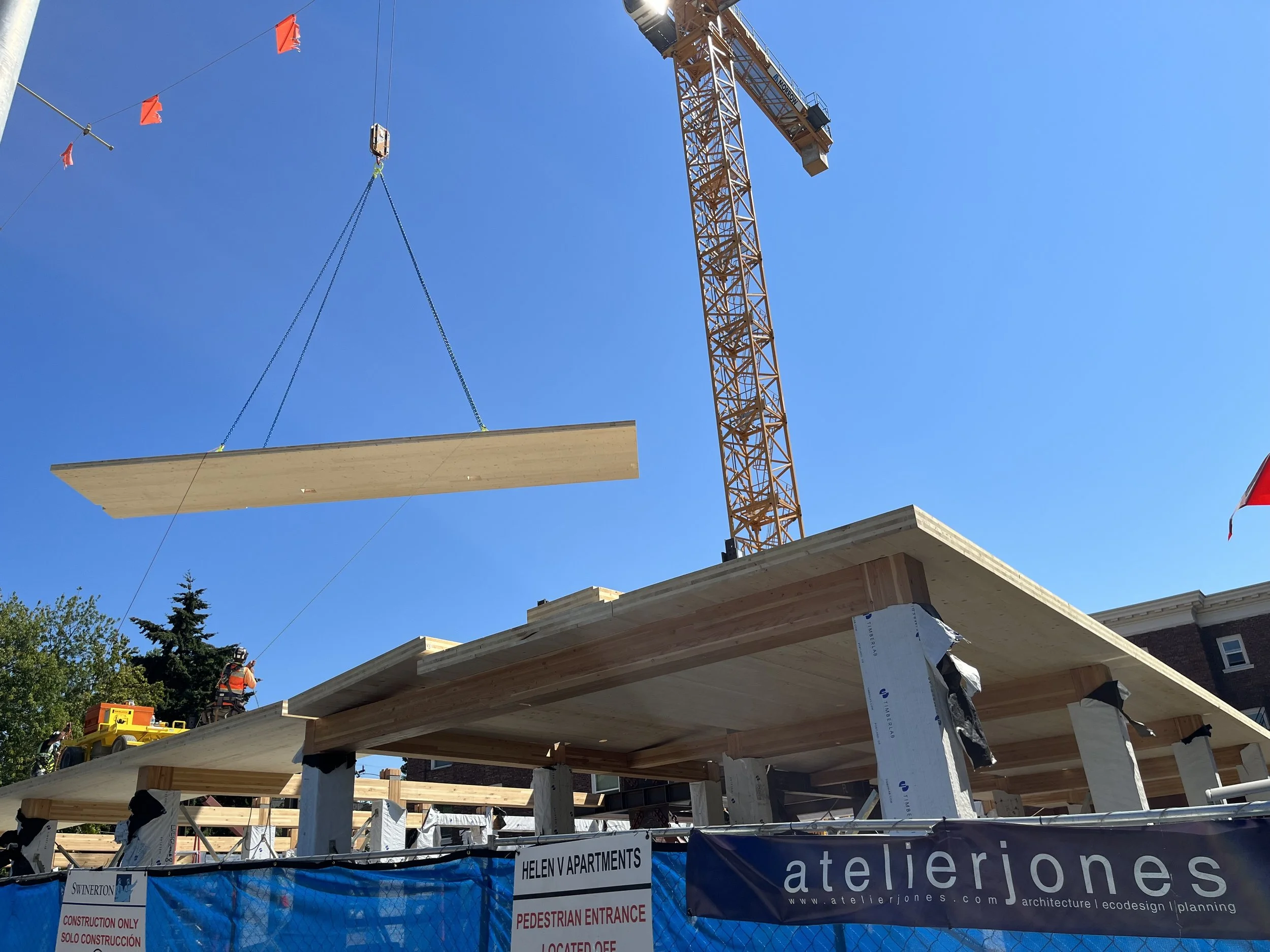 HEARTWOOD CLT PANELS ARRIVE ON SITE