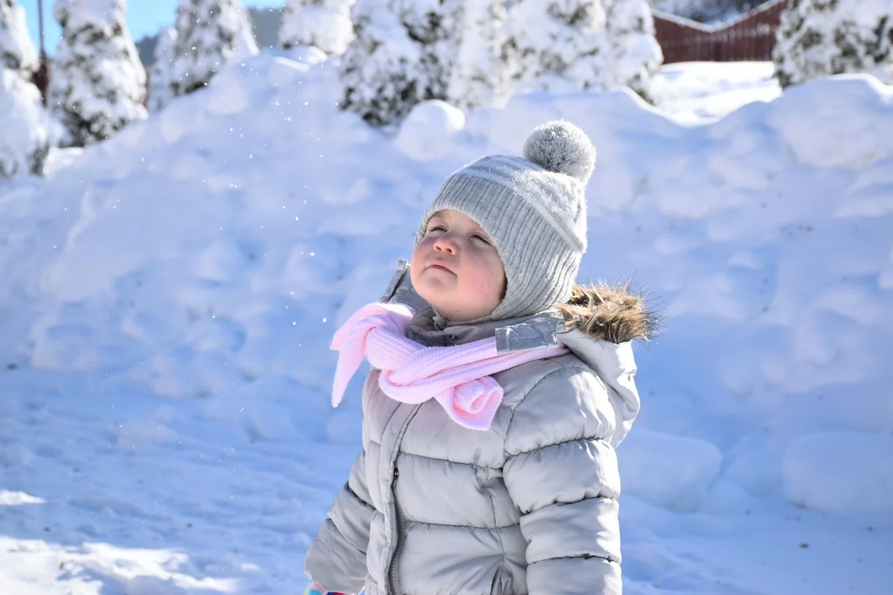 baby-beanie-child-265959.jpg