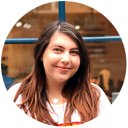 Emma senior nail artist & nail art specialist