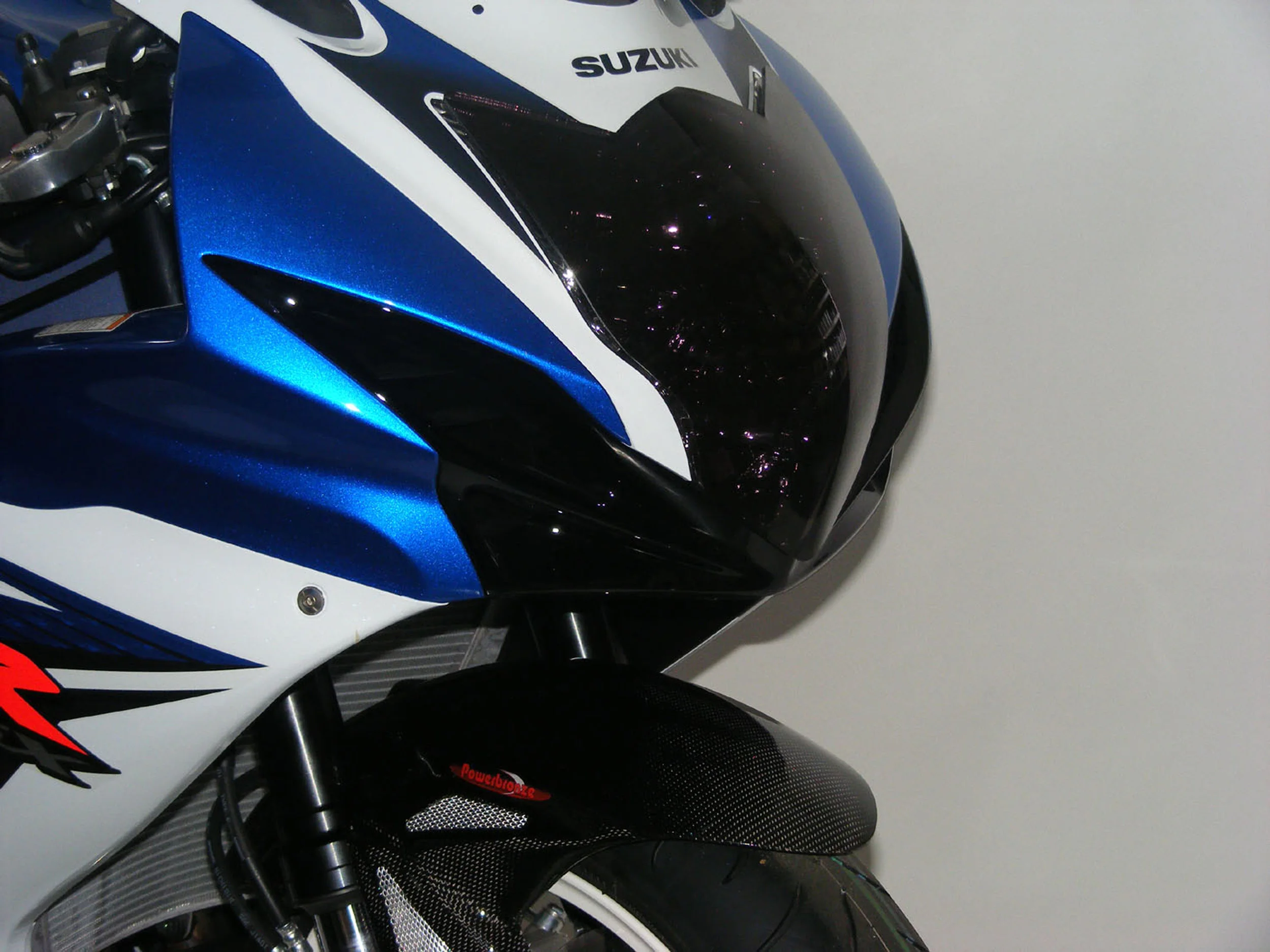 GSXR600 11 Dark Tint Lens Cover C.jpg