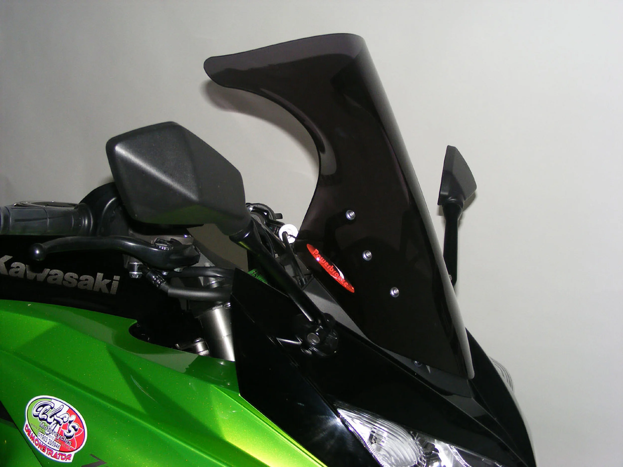Z1000SX 11 Dark Tint Airflow Screen B.jpg