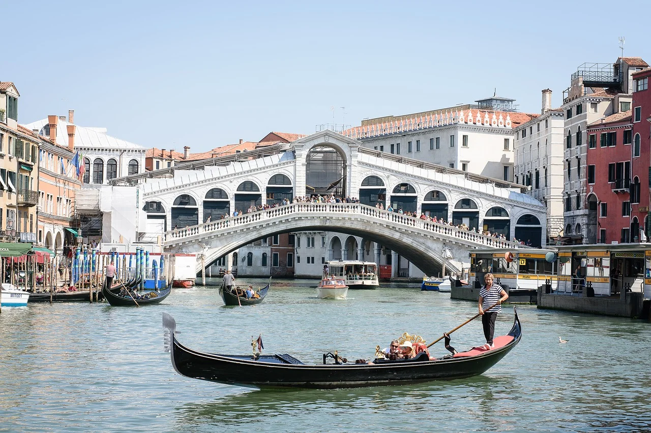 Rialto Bridge over Grand Canal, Venice