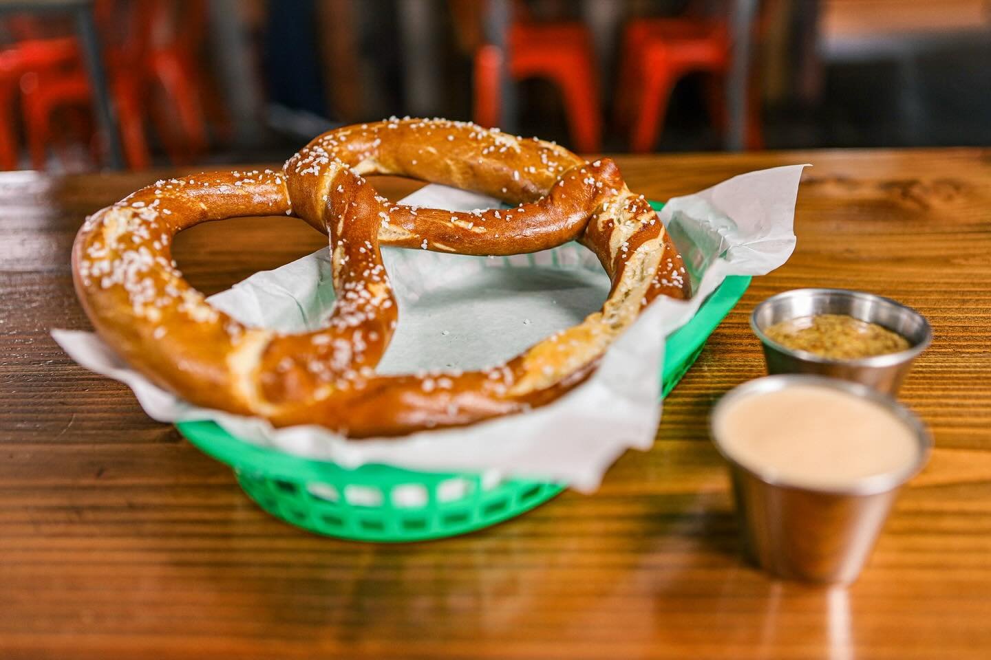 Happy National Pretzel Day 🥨🥨🥨

Celebrate today with a jumbo Bavarian pretzel perfect to share, or not we won't tell. 

What&rsquo;s your favorite pretzel dip: Blonde the Beachcomber beer cheese sauce or Proposal Rock Porter mustard? 🧀🍺

#nation
