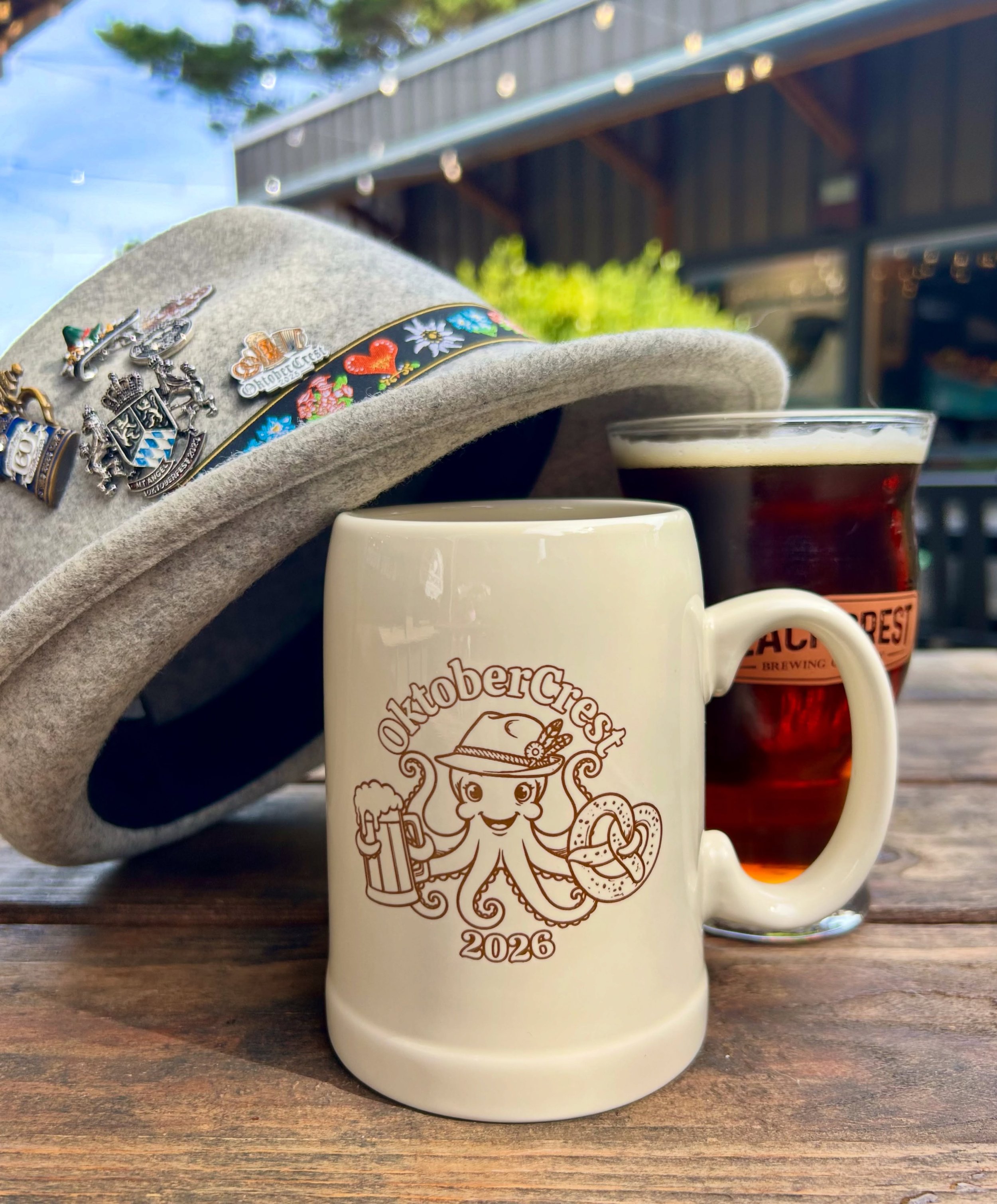 OktoberCrest beers available today, Friday, September 25th!

🍺🍺🍺🍺🍺🍺🍺🍺🍺🍺🍺🍺🍺🍺🍺

OktoberCrest M&auml;rzen- traditional German amber lager brewed especially for Oktoberfest

Pumpkin Porter- spiced strong porter with pumpkin; enjoy with a c