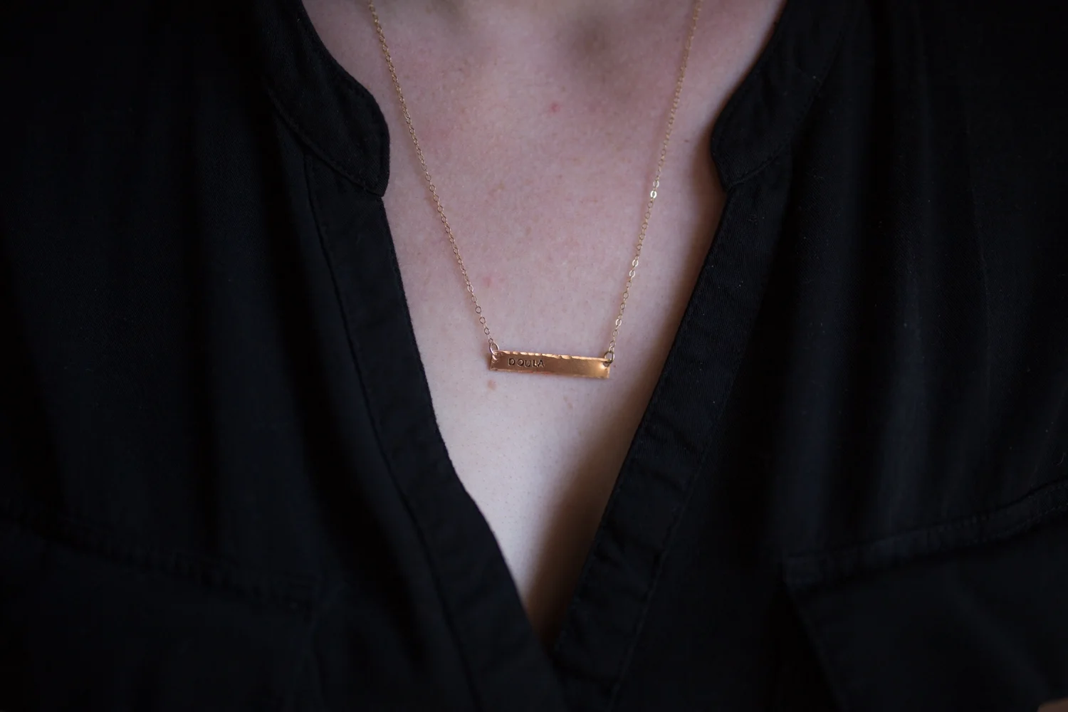 Doula Bar Necklace Gold (1 of 1).jpg
