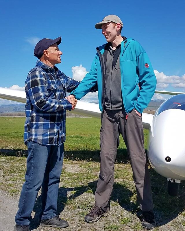 Congratulations to Michele Castellani for passing his private pilot glider checkride with DPE Dan Gudgel. Ci vediamo in cielo  Michele.
.
.
.
#glider 
#sailplane 
#checkridepassed
