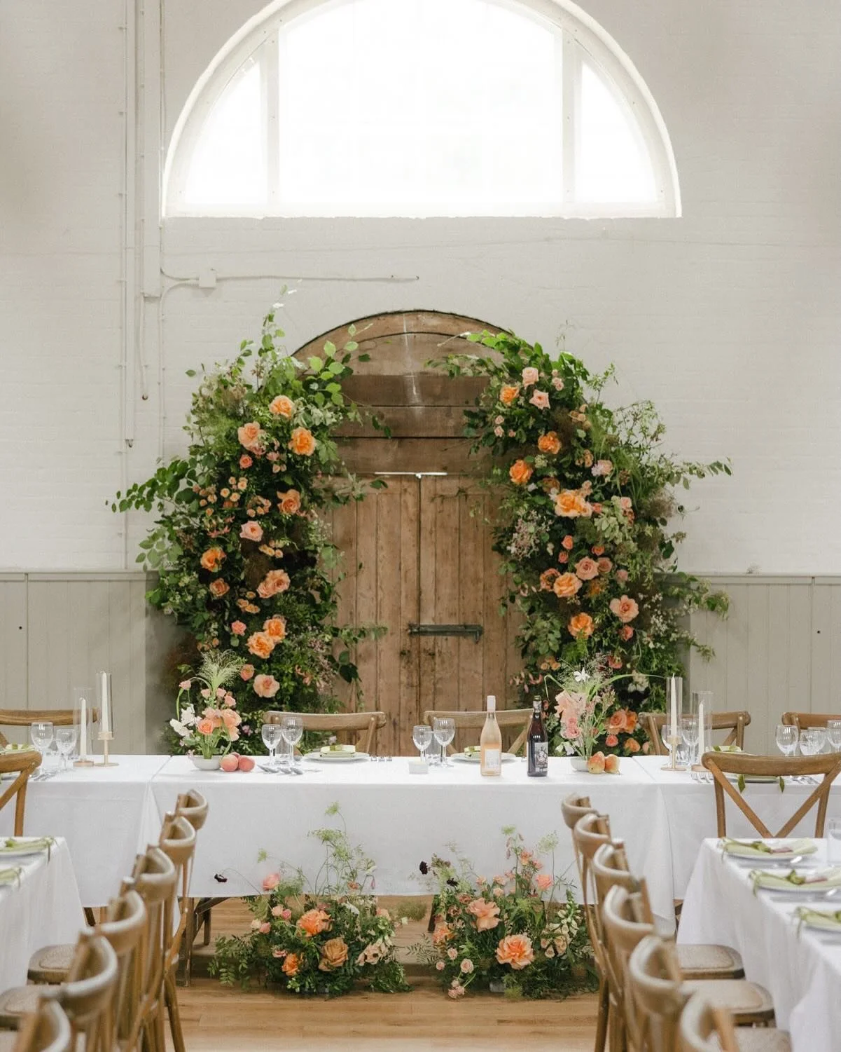 Whimsical florals for the beautiful @esmecallaghan and Harvey back in June. Perfectly captured by @clairemenary #clareloveblooms #whimsicalweddings