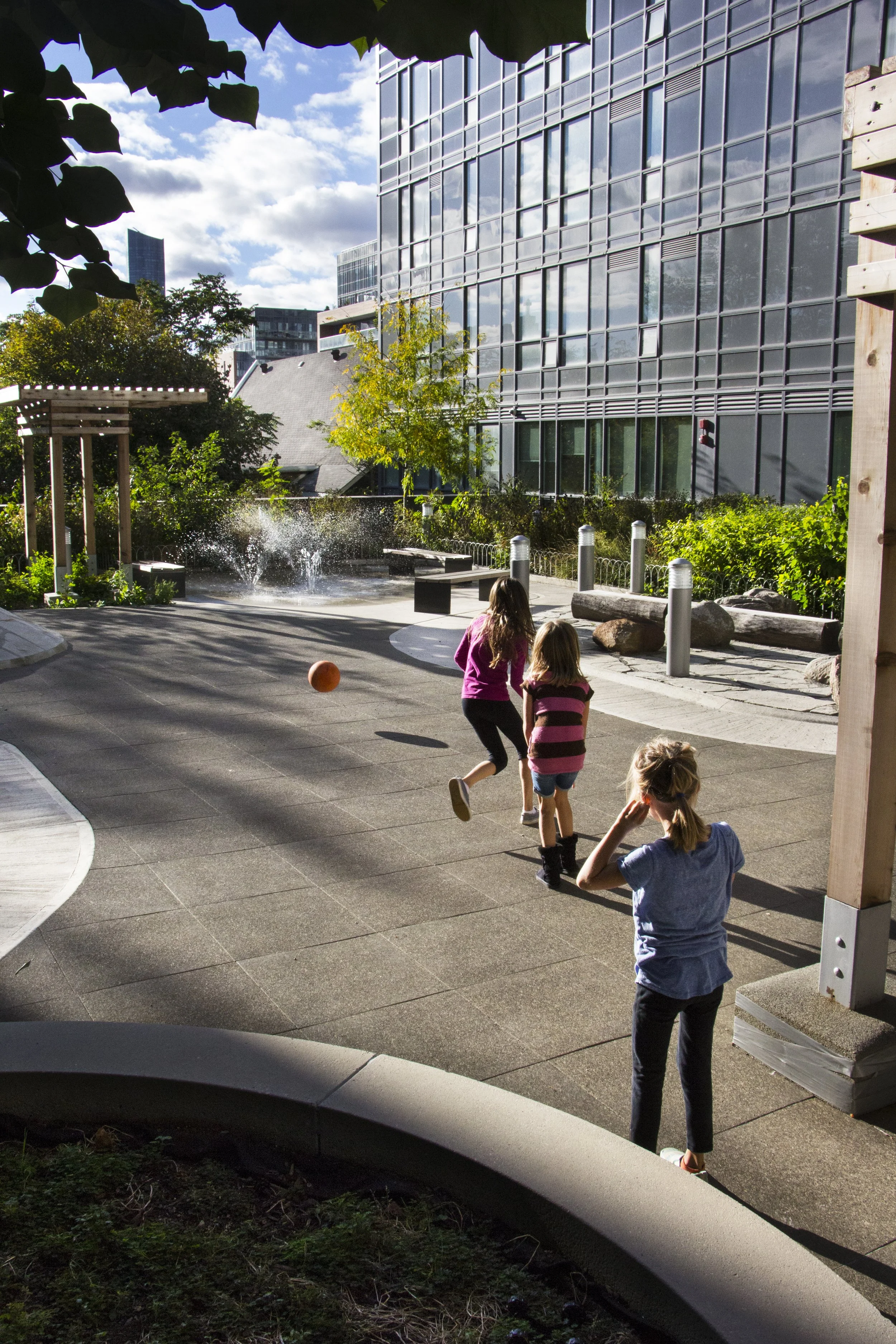 230 Sackville Courtyard