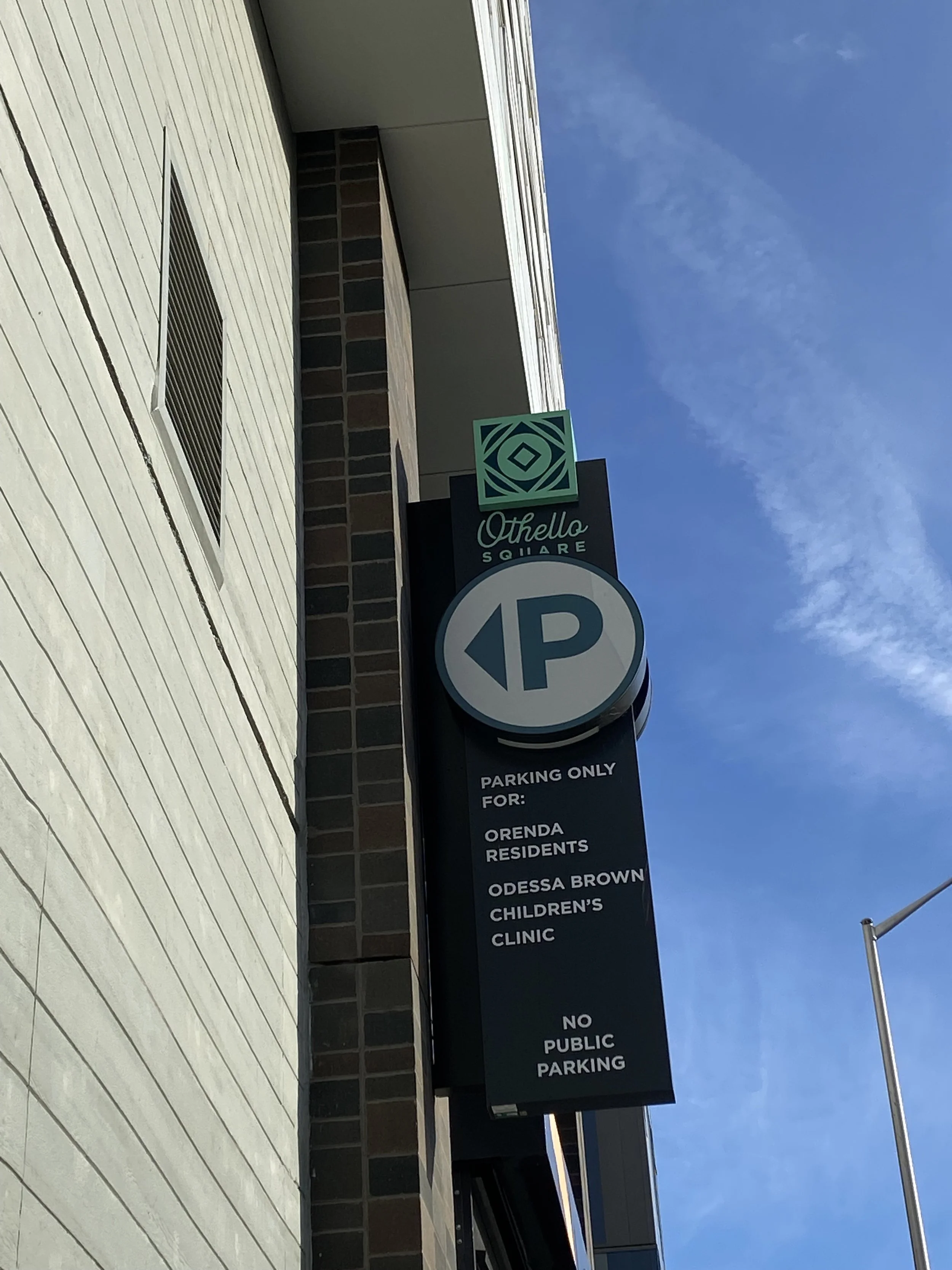 othello-square-sign.jpg
