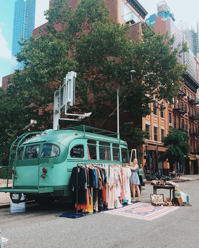 Throwback to Hell&rsquo;s Kitchen Flea Market last summer🌻✨