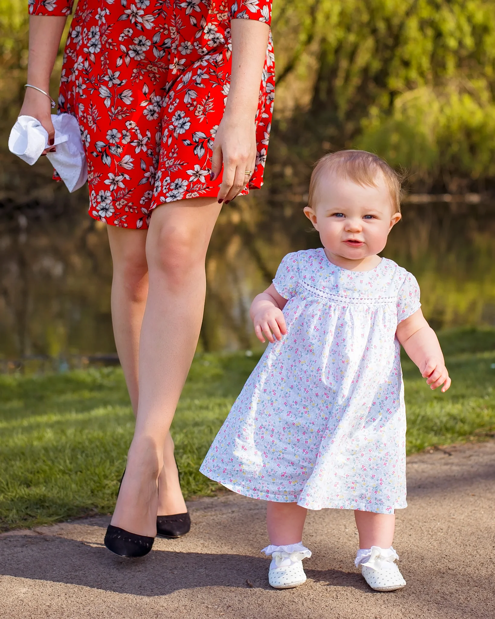 Baby toddling next to mum in park | Warwickshire Family Photographer