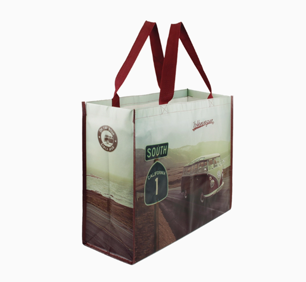 red tote.png