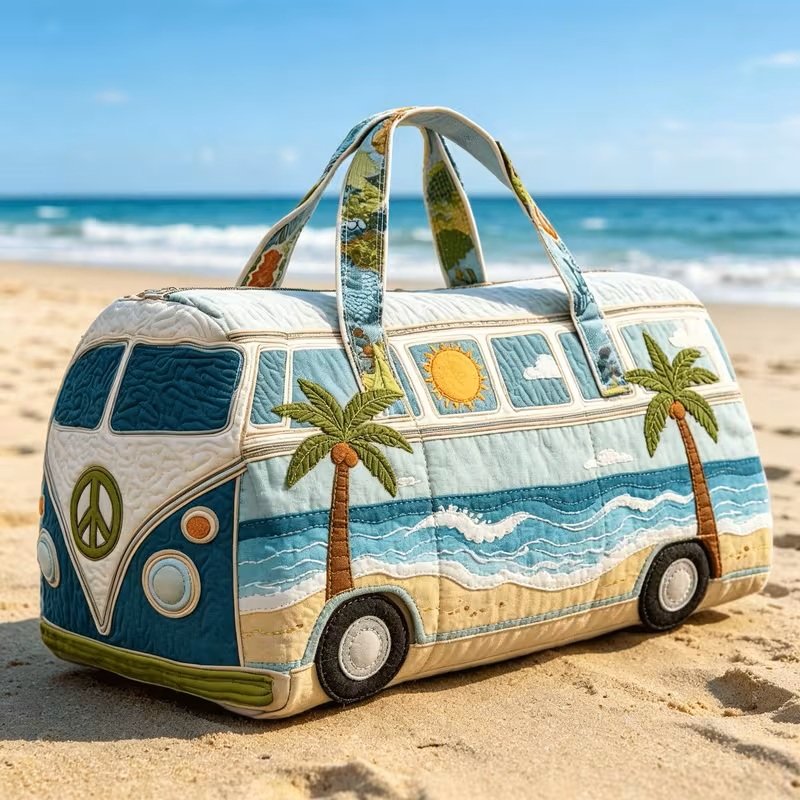 Non Quilted Blue and White Beach Scene Travel Bag.jpg