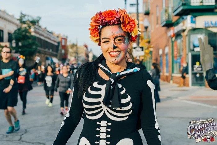 carrera-de-los-muertos-chicago-carlos-jaramillo-race-director-chicago-ximena-larkin-c1-revolution.png