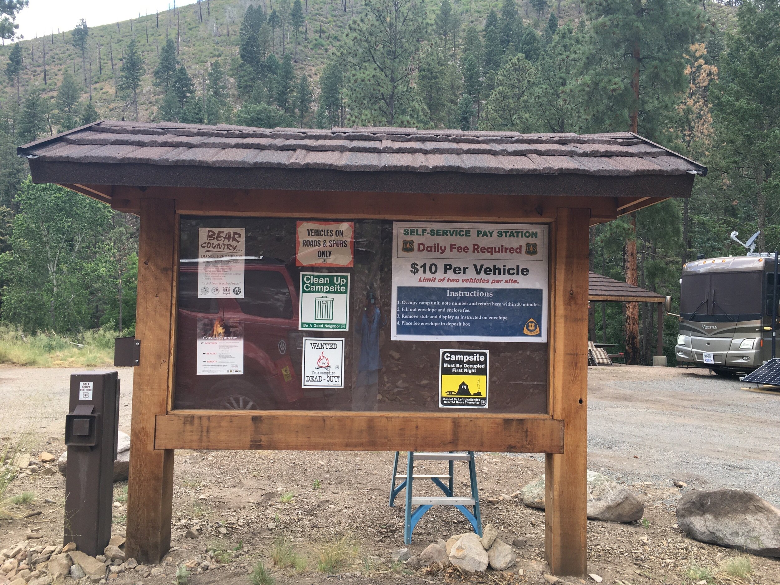  A new kiosk and fee station was installed during the restoration of Southfork Campground. Visitors should take a few minutes to read the information in the kiosk to get familiar with the campground. 