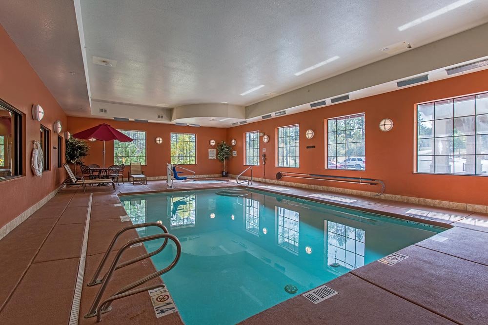 Hotel Ruidoso indoor pool