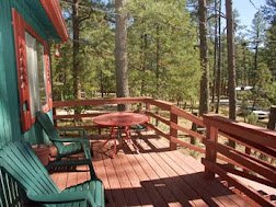 Whispering Pine Cabins exterior