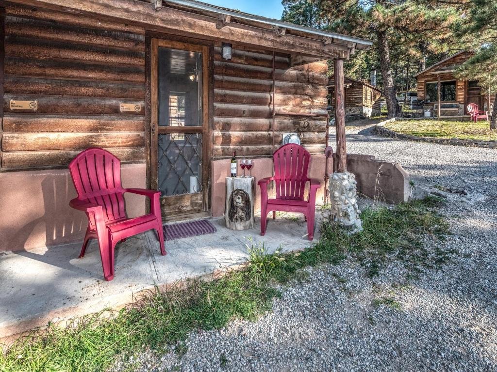 Apache Village Cabins porch