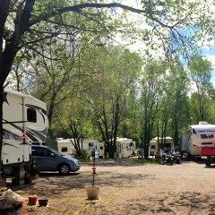Riverside RV Park campsites