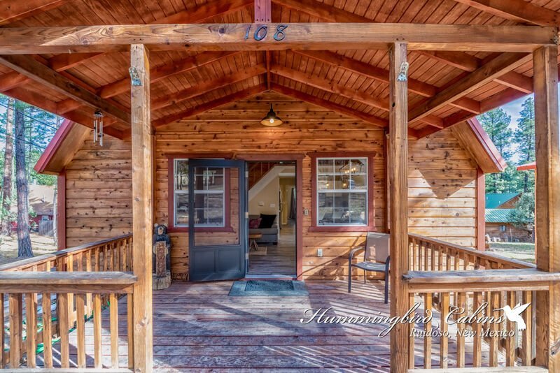 Hummingbird Cabins