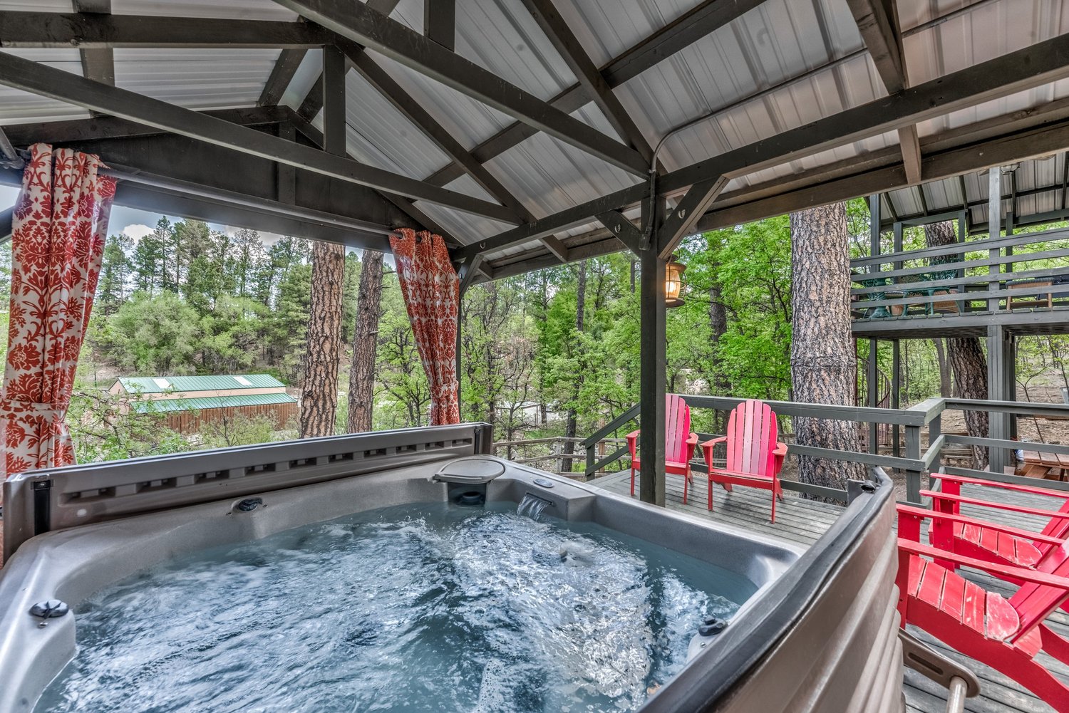 Midtown Ruidoso Midtown Retro Riverfront Cabin — DiscoverRUIDOSO.com | Travel ...