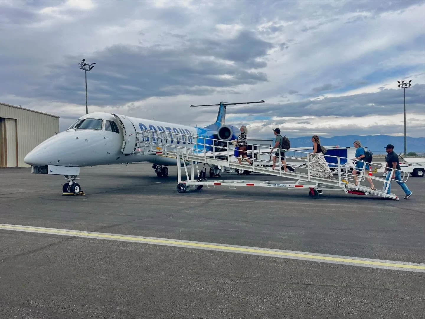Contour Airlines SBRA Ruidoso.jpg