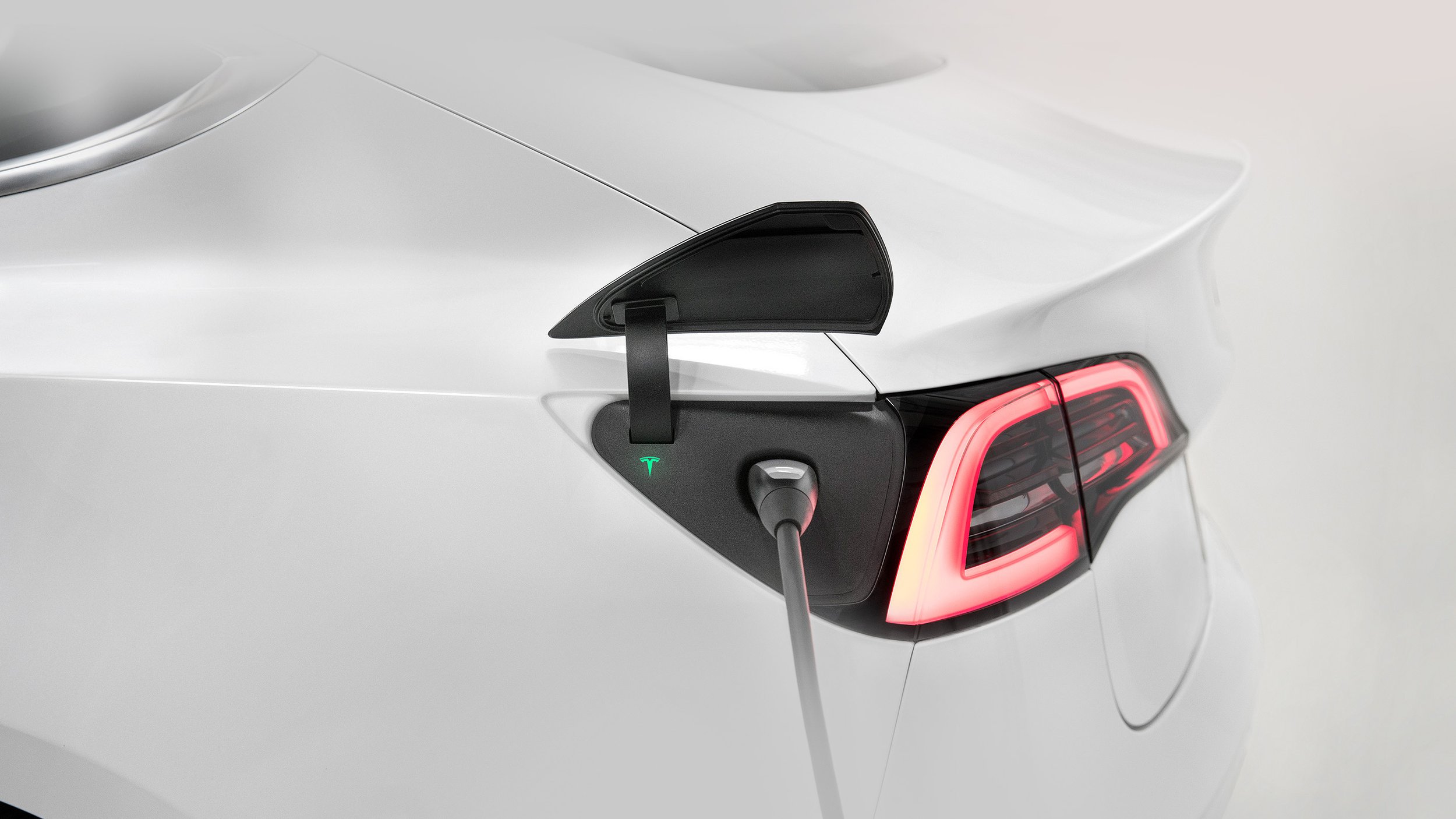 Recharge At These Ruidoso Hotels Offering Electric Vehicle Charging