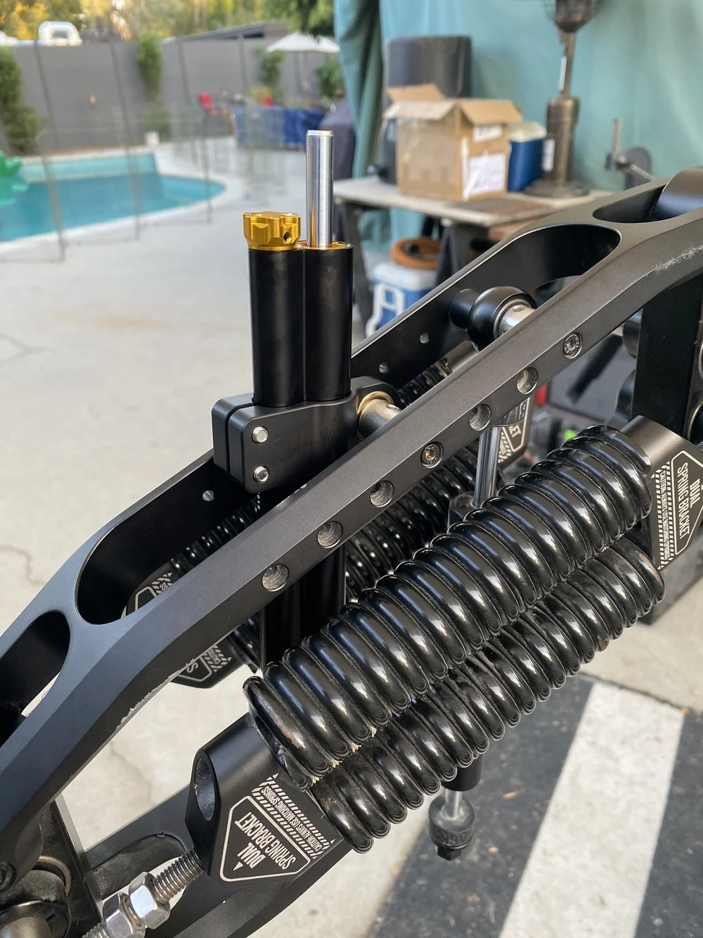 iSherpa - Generic Double Barrel Damper for Flowcine Black Arm