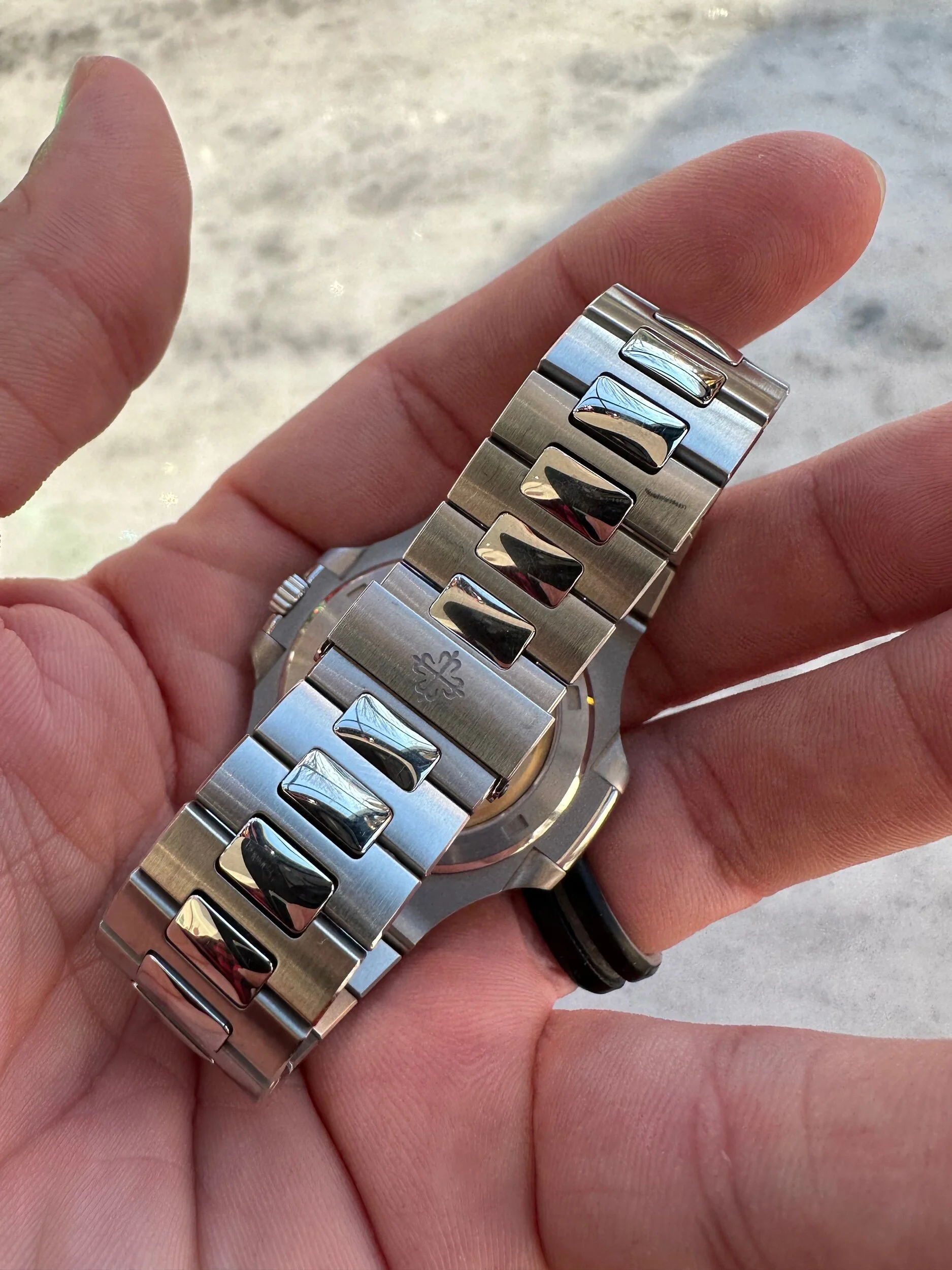 1C36E05B-FAFD-4672-A0BA-8378AFAF481D