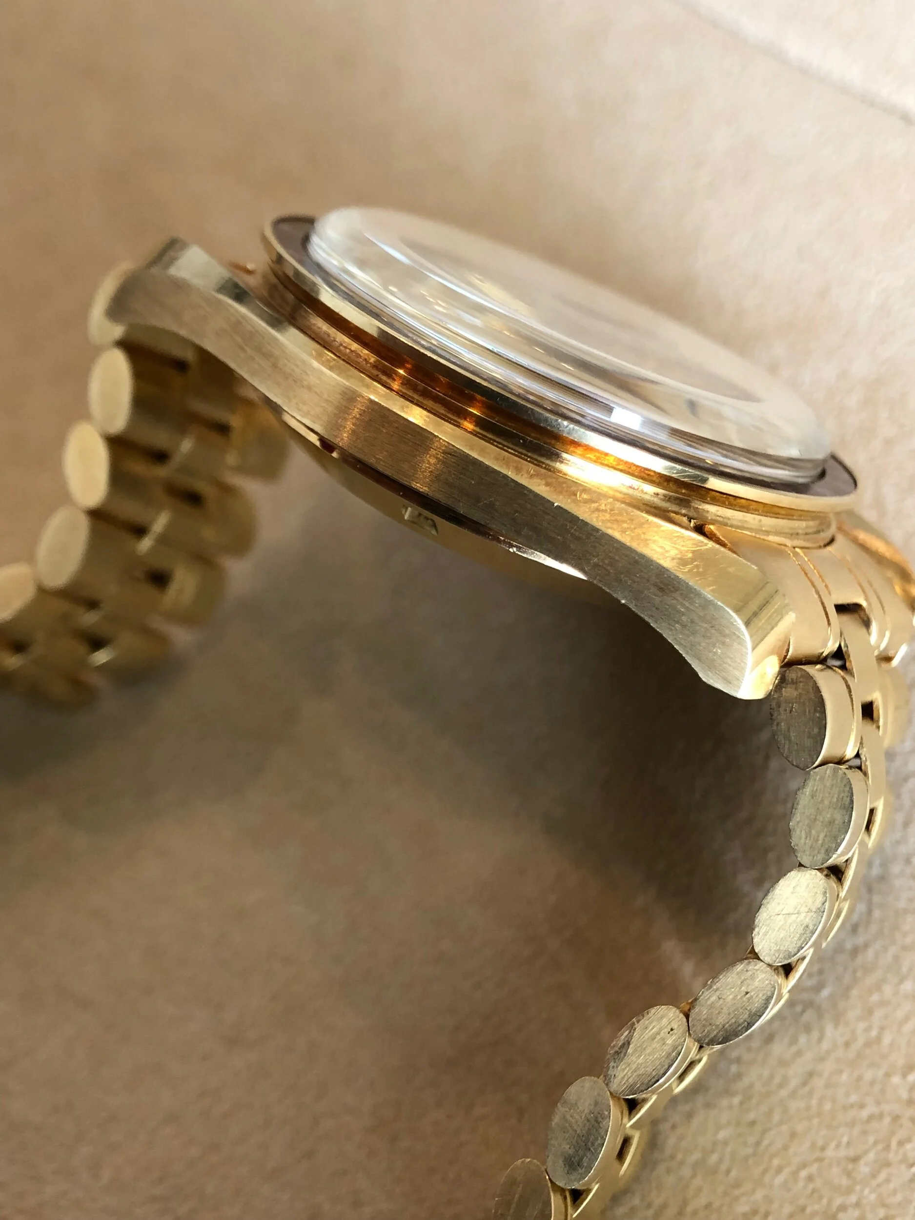 2E91F9C3-A484-4C17-9112-294EC5A72EDF