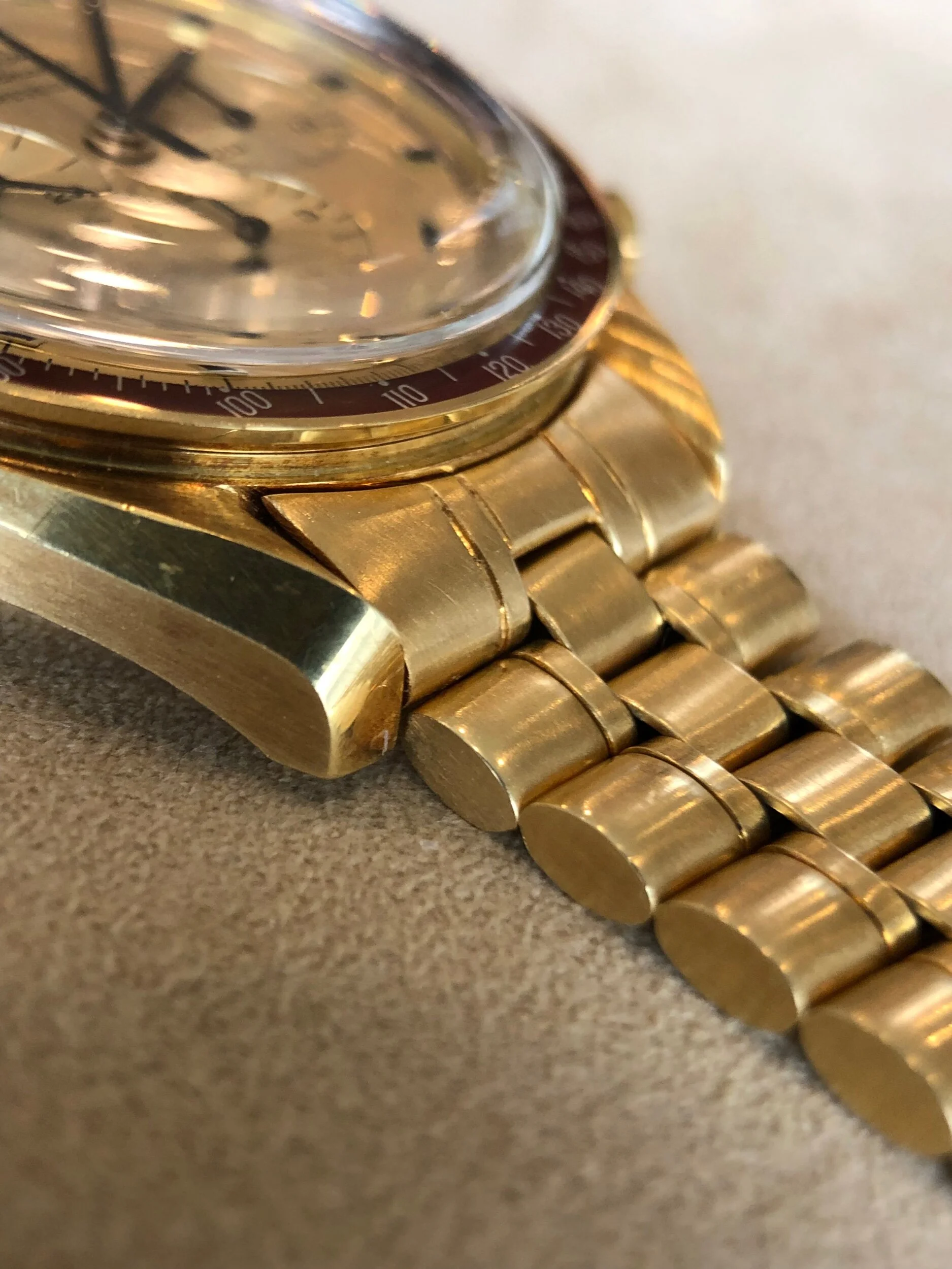 C8B4FC54-7C56-4466-B455-A84CBC2253D0