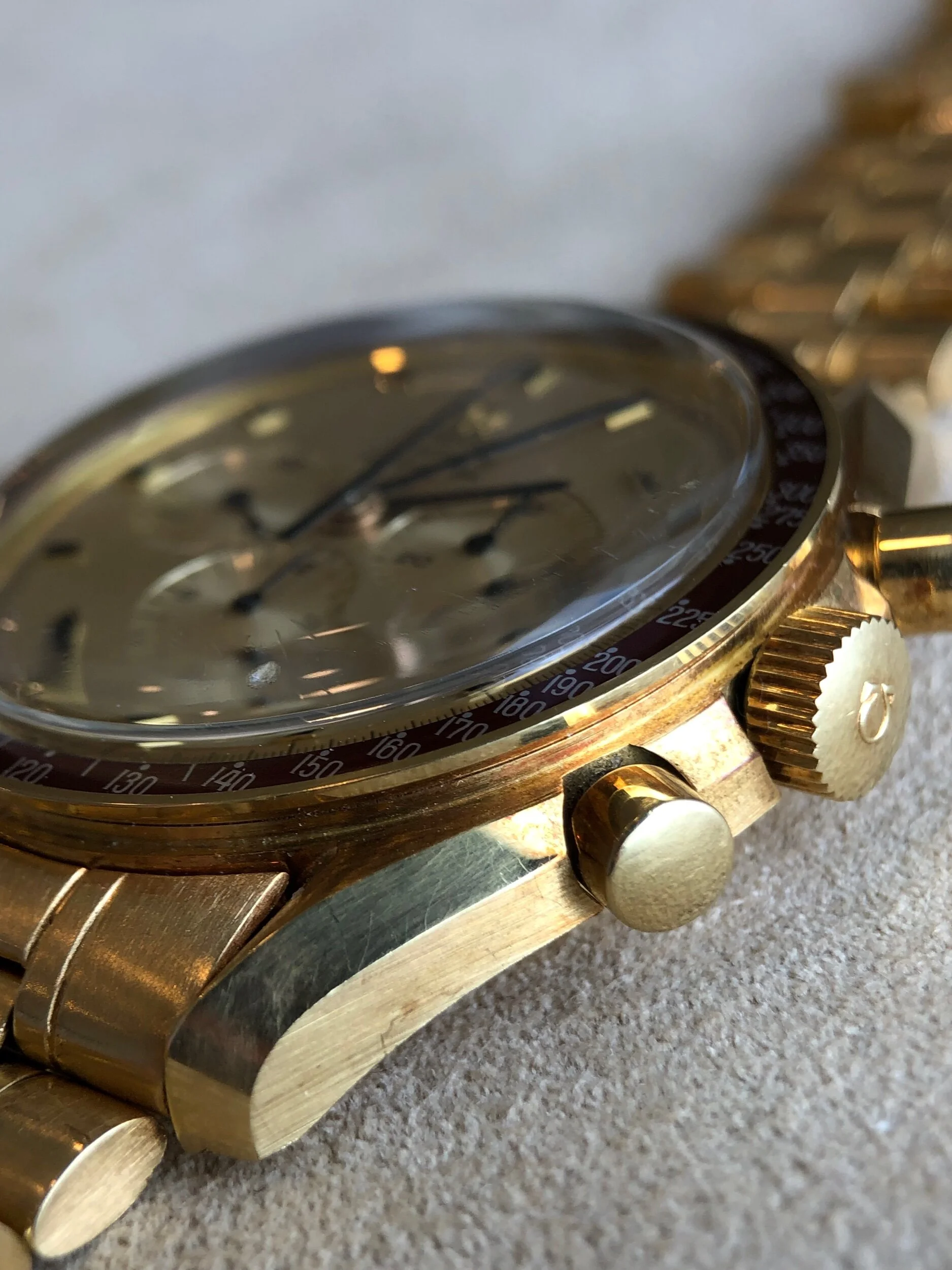 F793F0DE-5BEE-41ED-9C1B-DC6E6A1193FB