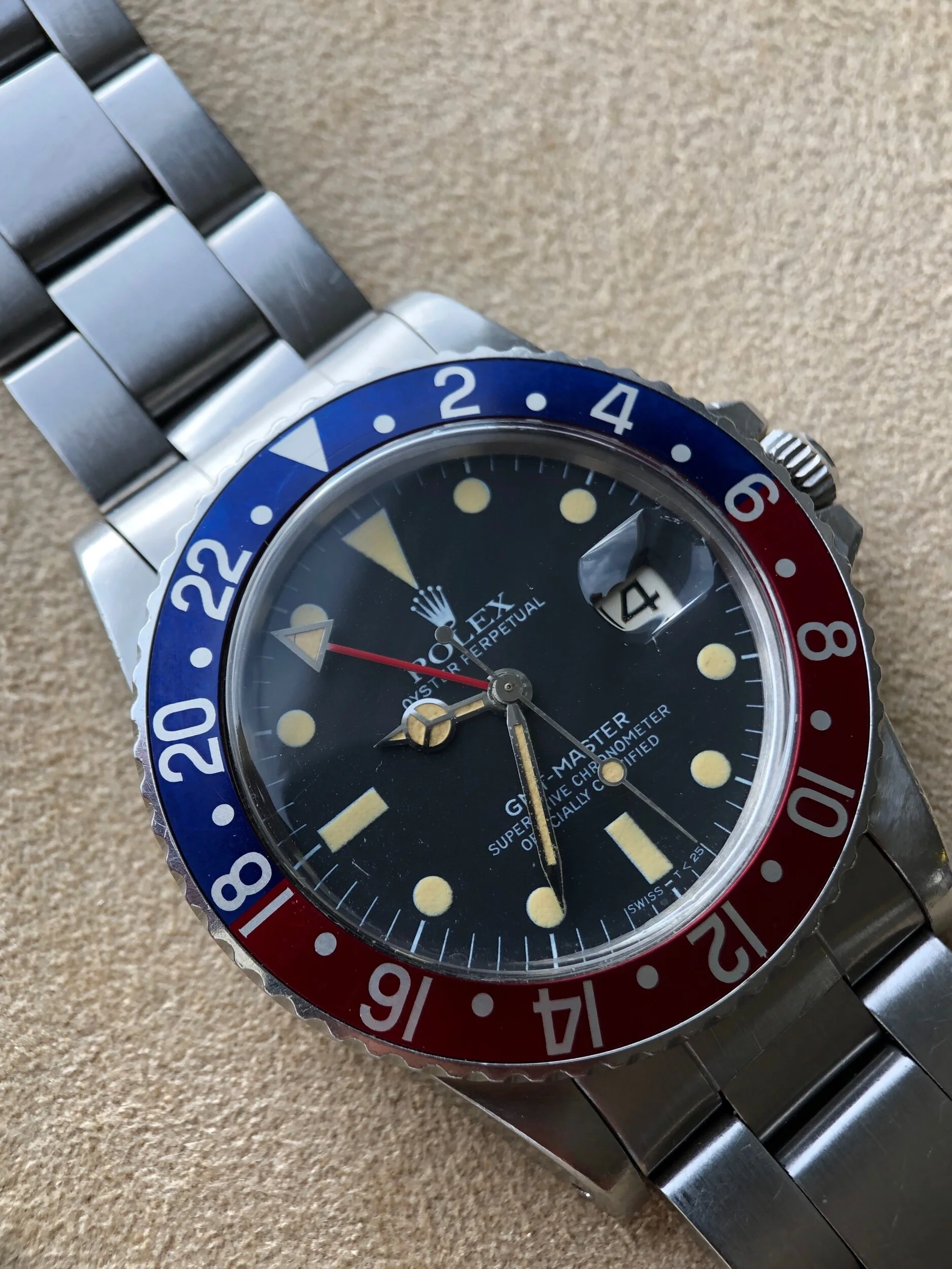 41513F28-6CE8-4987-B3B5-91B069DAF66B