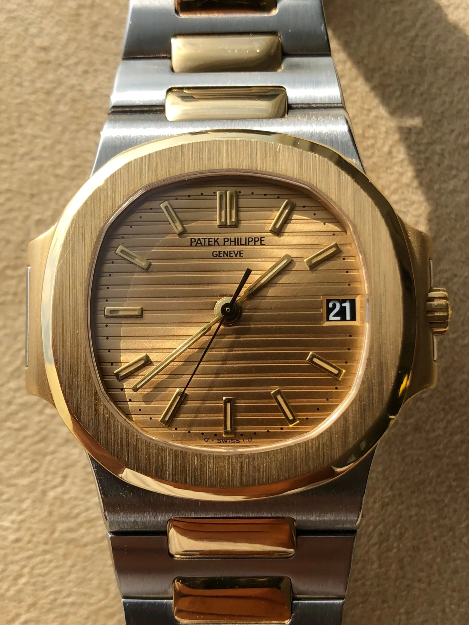 EDAEFFFE-74CA-4251-BA78-85EDEFA1BD88