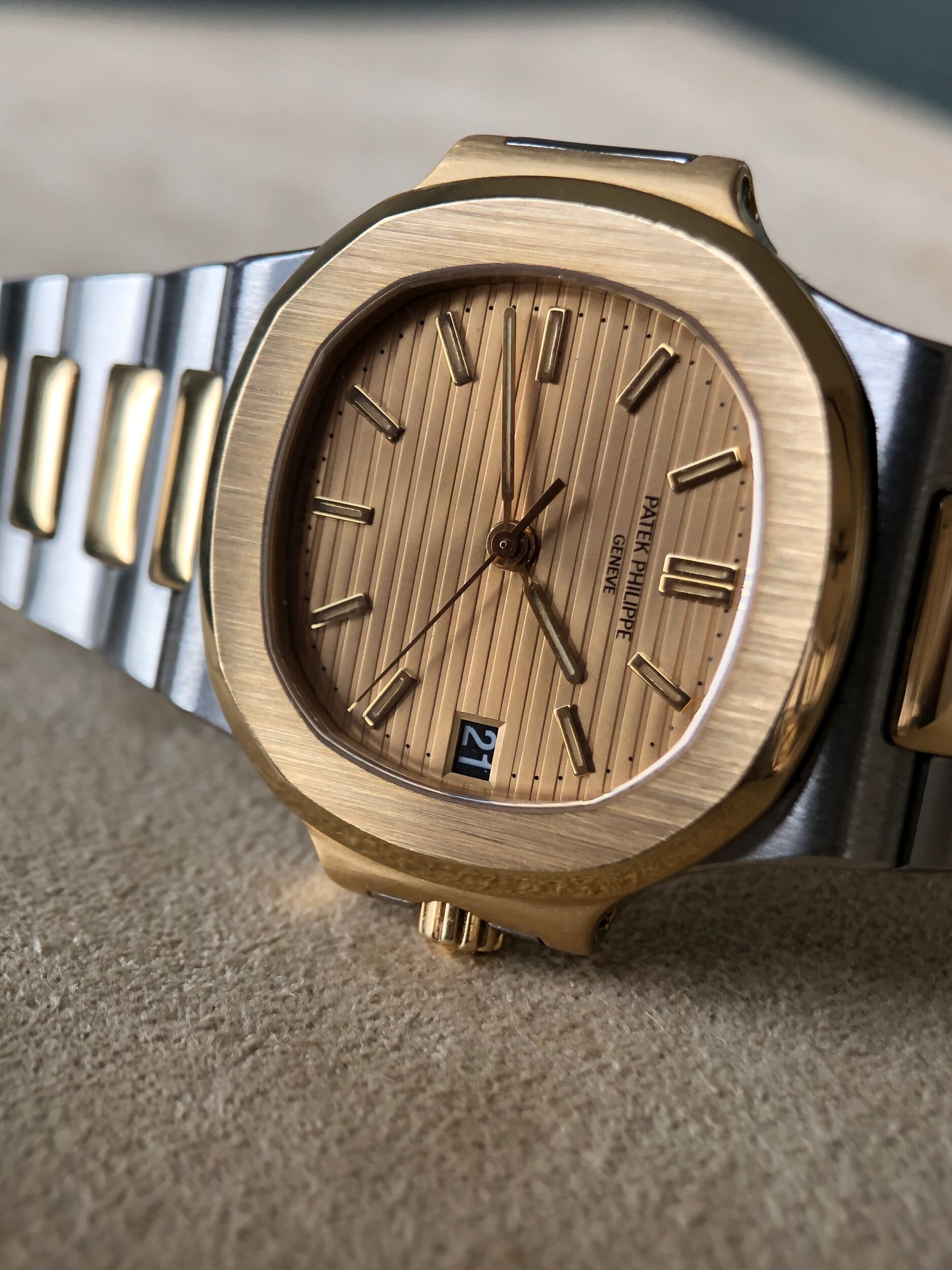 59E2E934-31DE-4847-ADE9-323BBB75E7A5