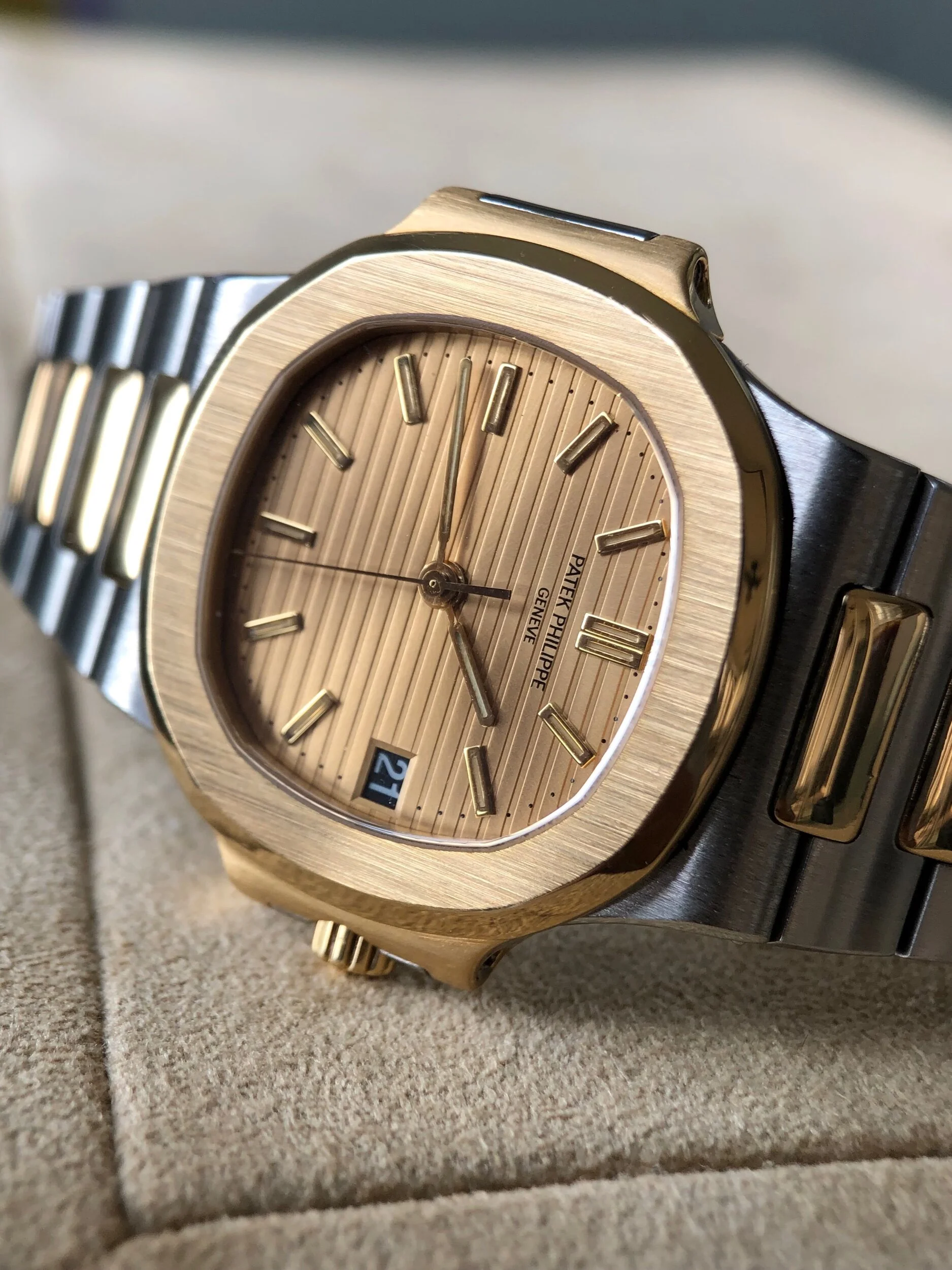 1D15269B-15FC-4B5C-A068-56091333C471