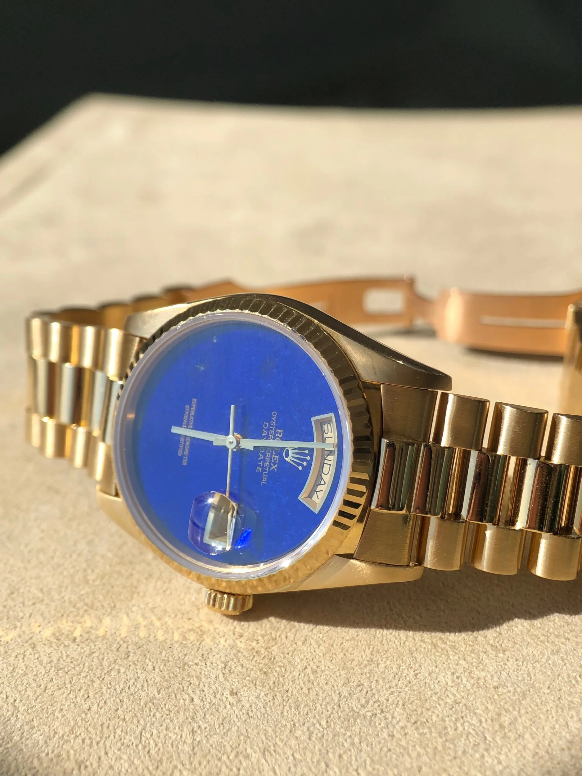 283DBDE1-5237-47A2-B72D-48C49C82B795