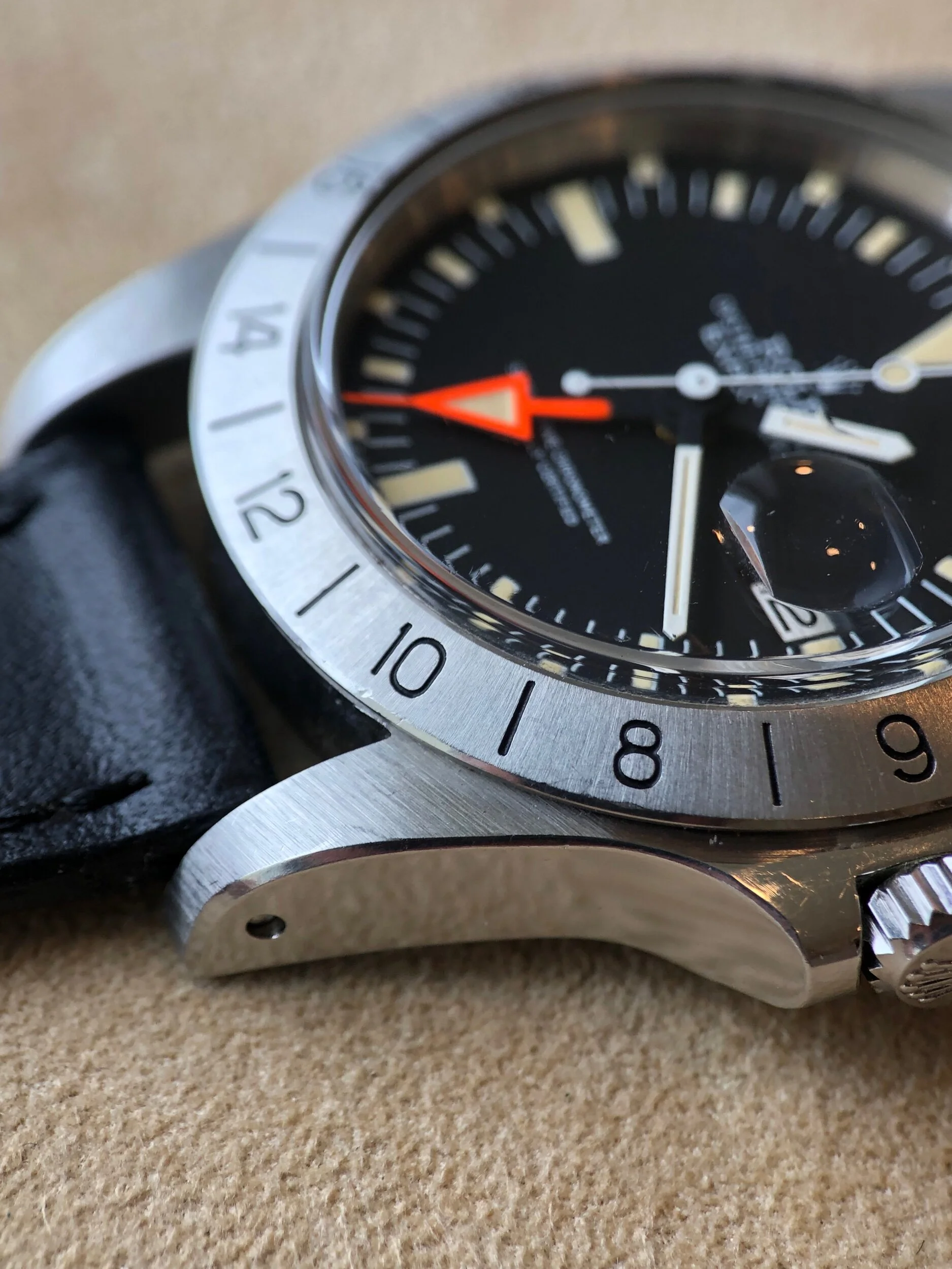 2320E596-06EB-4D0B-B3AB-C5261385DE0A