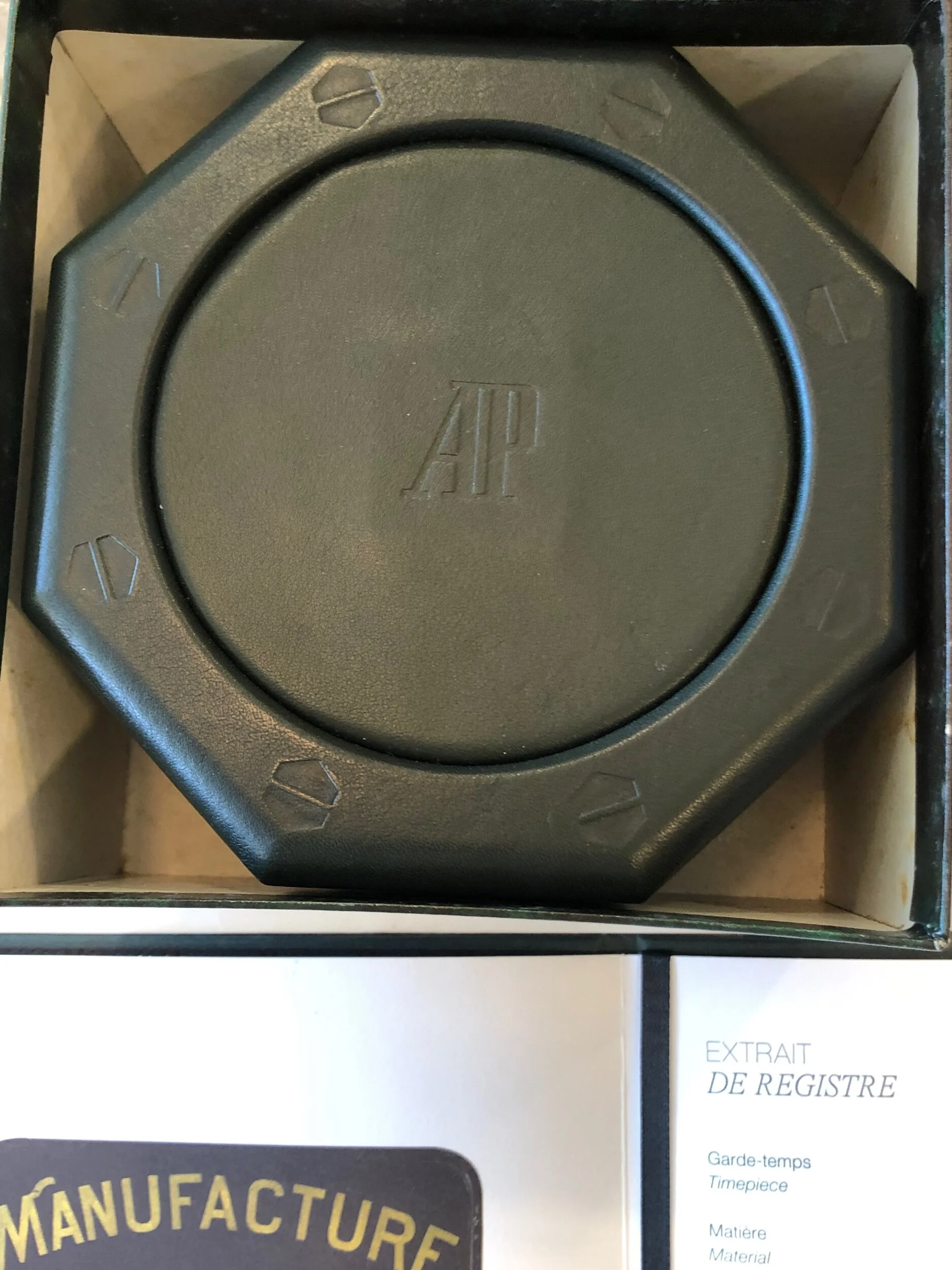 81E5F784-84F0-4A4F-BF71-77643D51AC7B