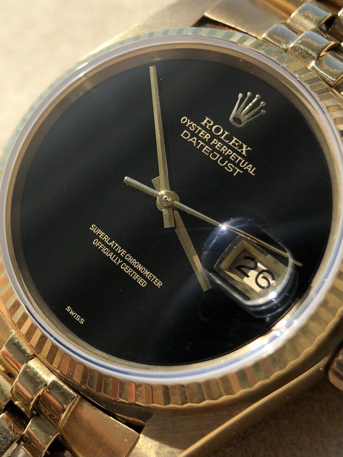 51E7DED7-5648-4E8F-8D92-165636E13F5F