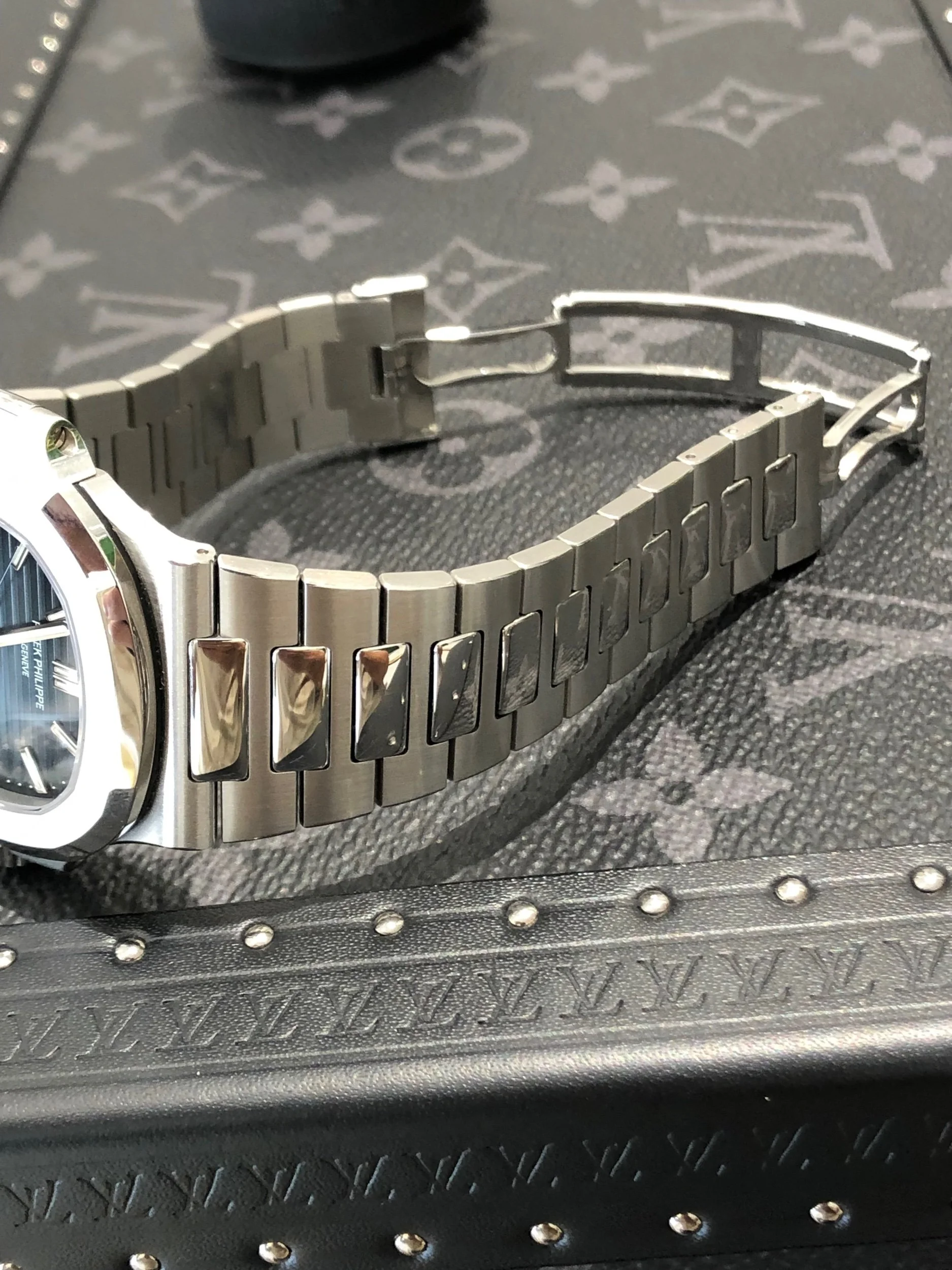 74F84016-C62F-48A7-91F9-7FB3A54F08D3