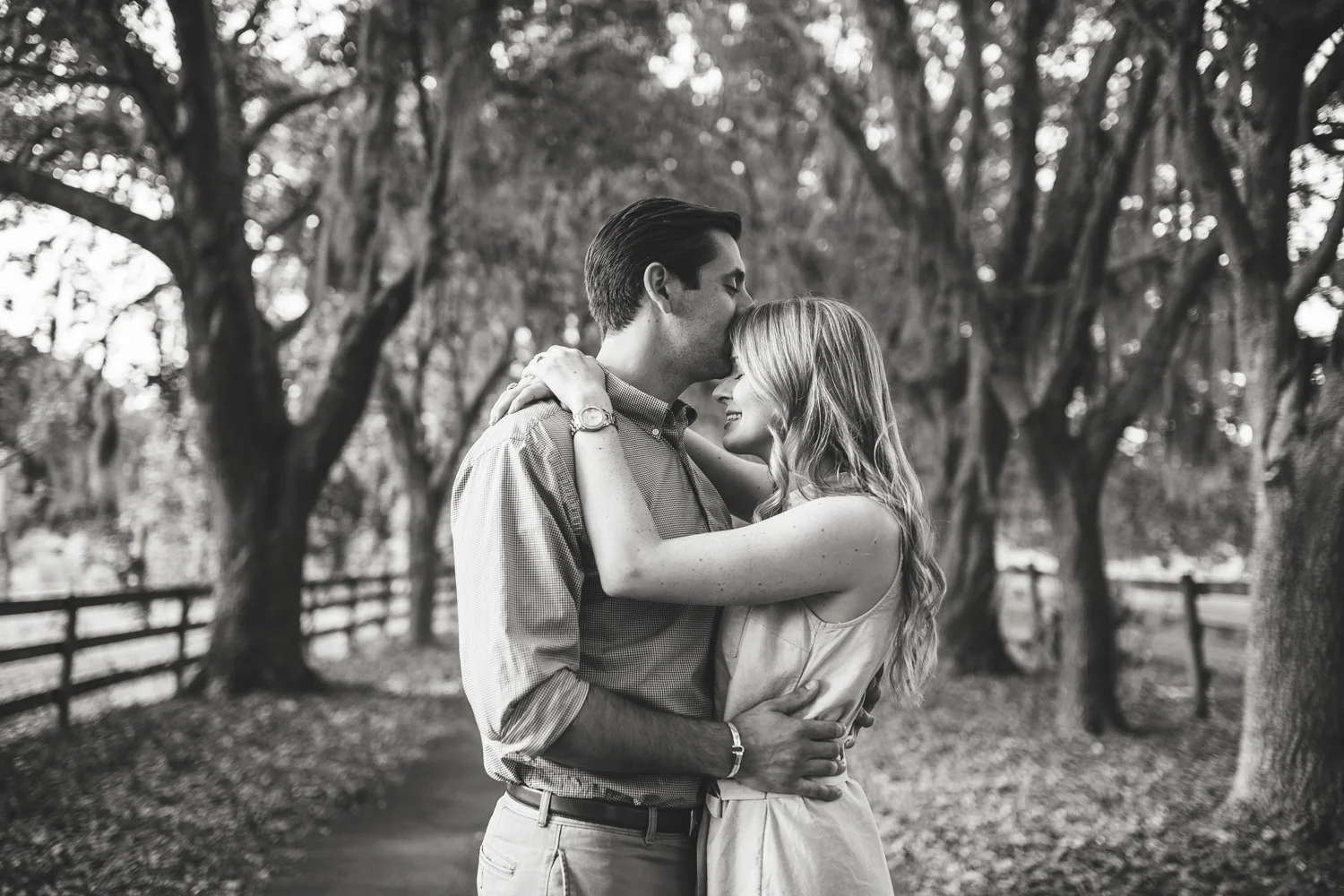 HighlightStudios_TampaLifestyleEngagementPhoto_BeccaandSteven-8.jpg