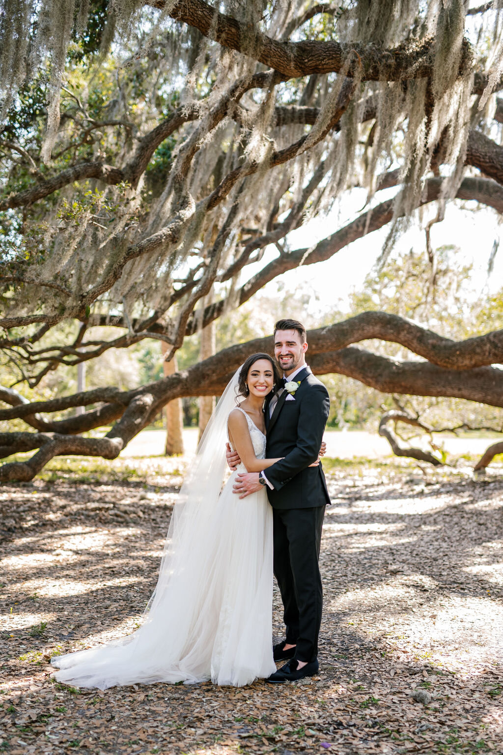 HL-Weddings-SydneyandHunter-Wedding769.jpg