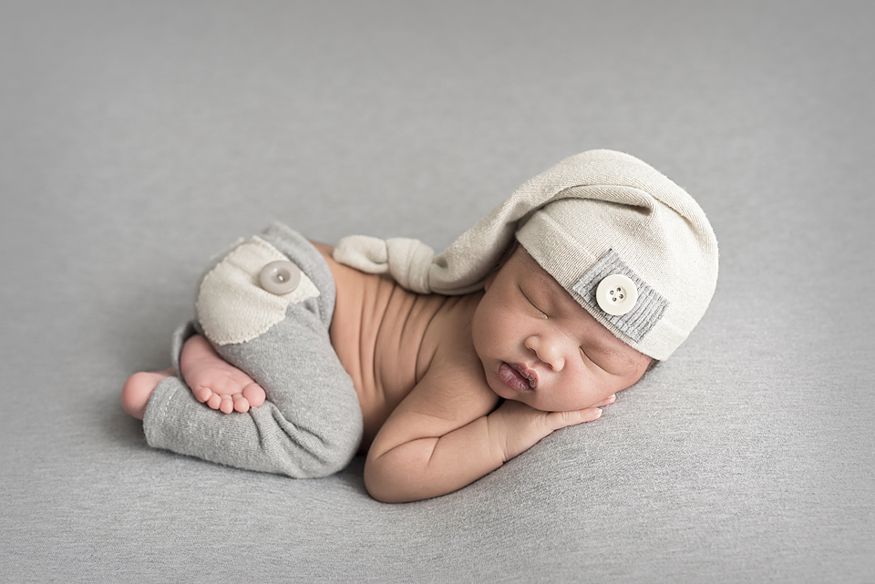 newborn photoshoot outfits