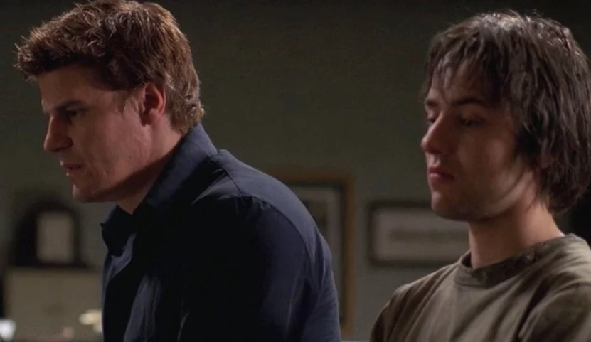 Angel_3x21_001.jpg