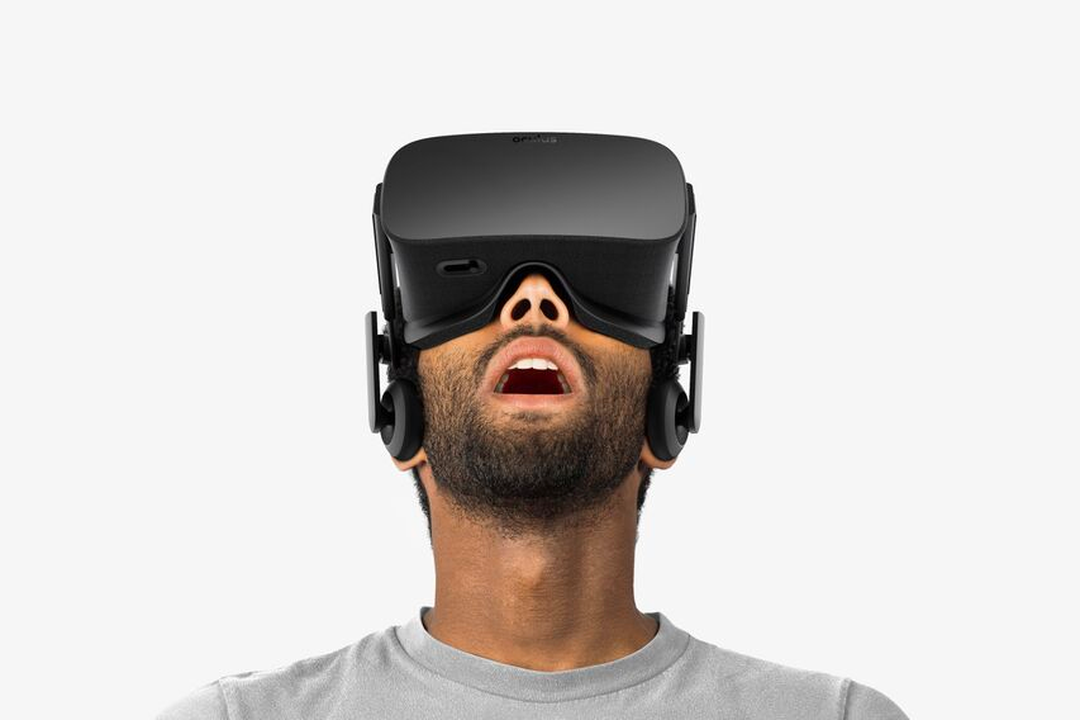 vr-headset-mouth-open.png