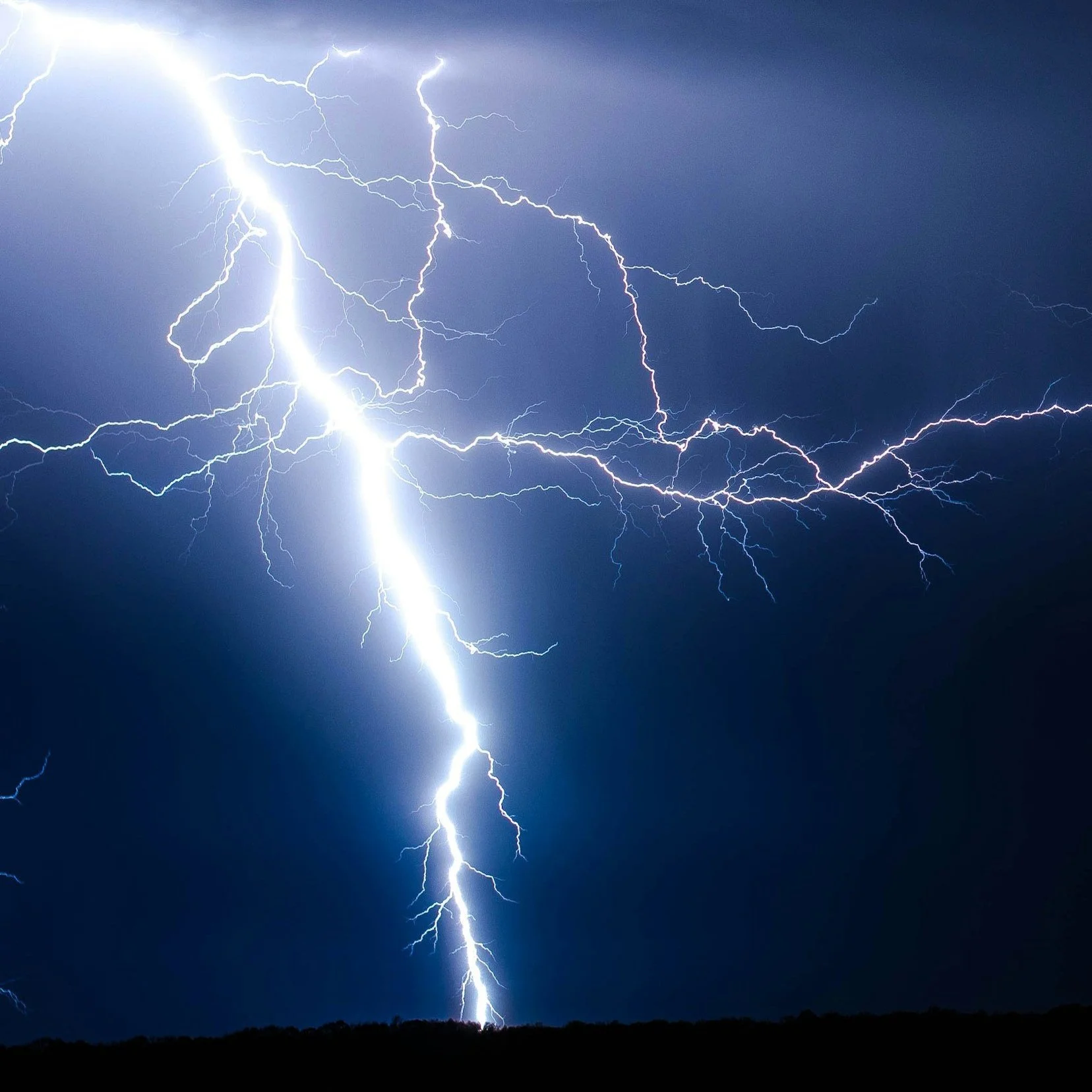 From Chaos to Continuity: Your Business Recovery Plan After a Disaster