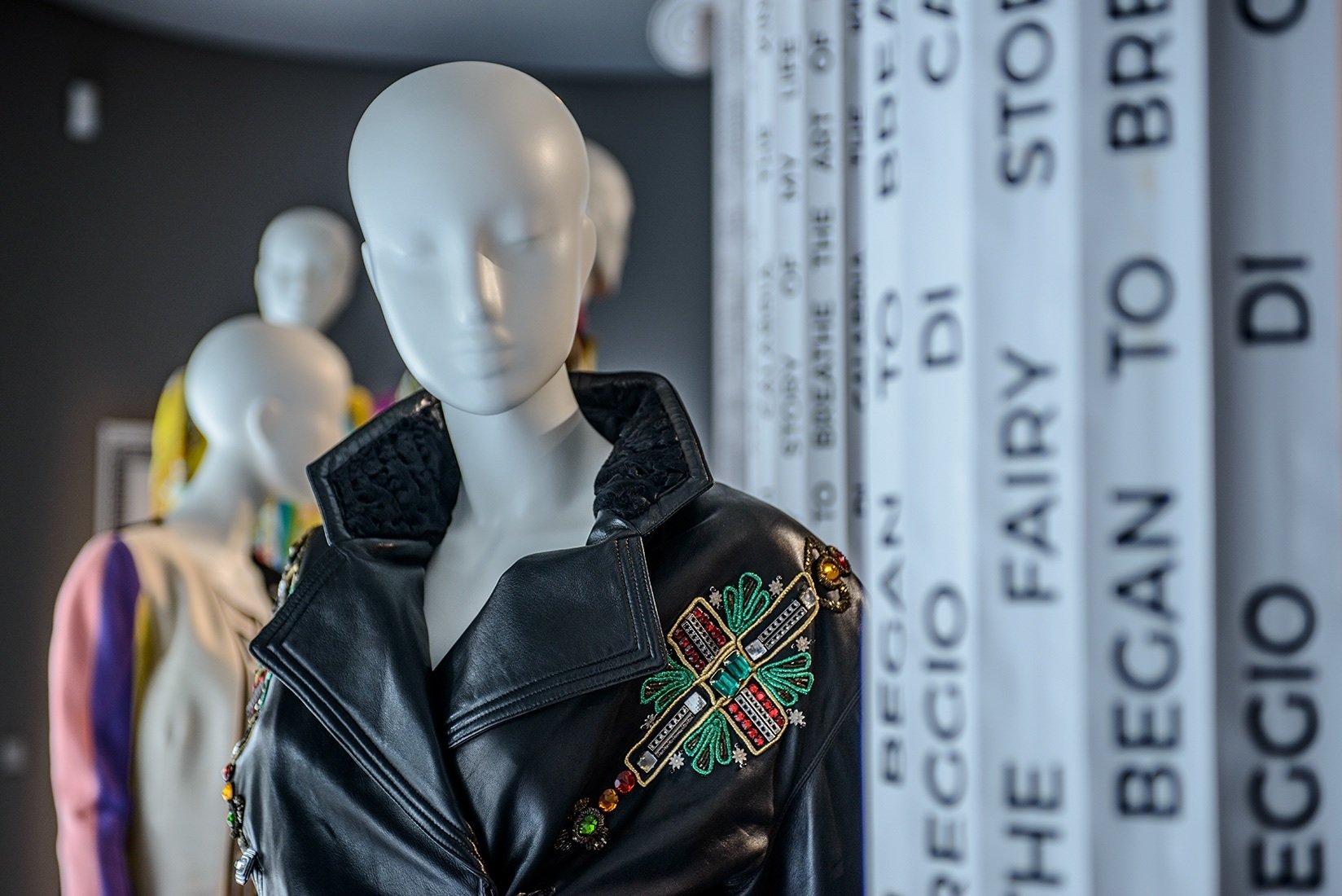 Posjed sendvič Motivirati  Gianni Versace Retrospective at the Groninger Museum in 2022 —  CoutureNotebook
